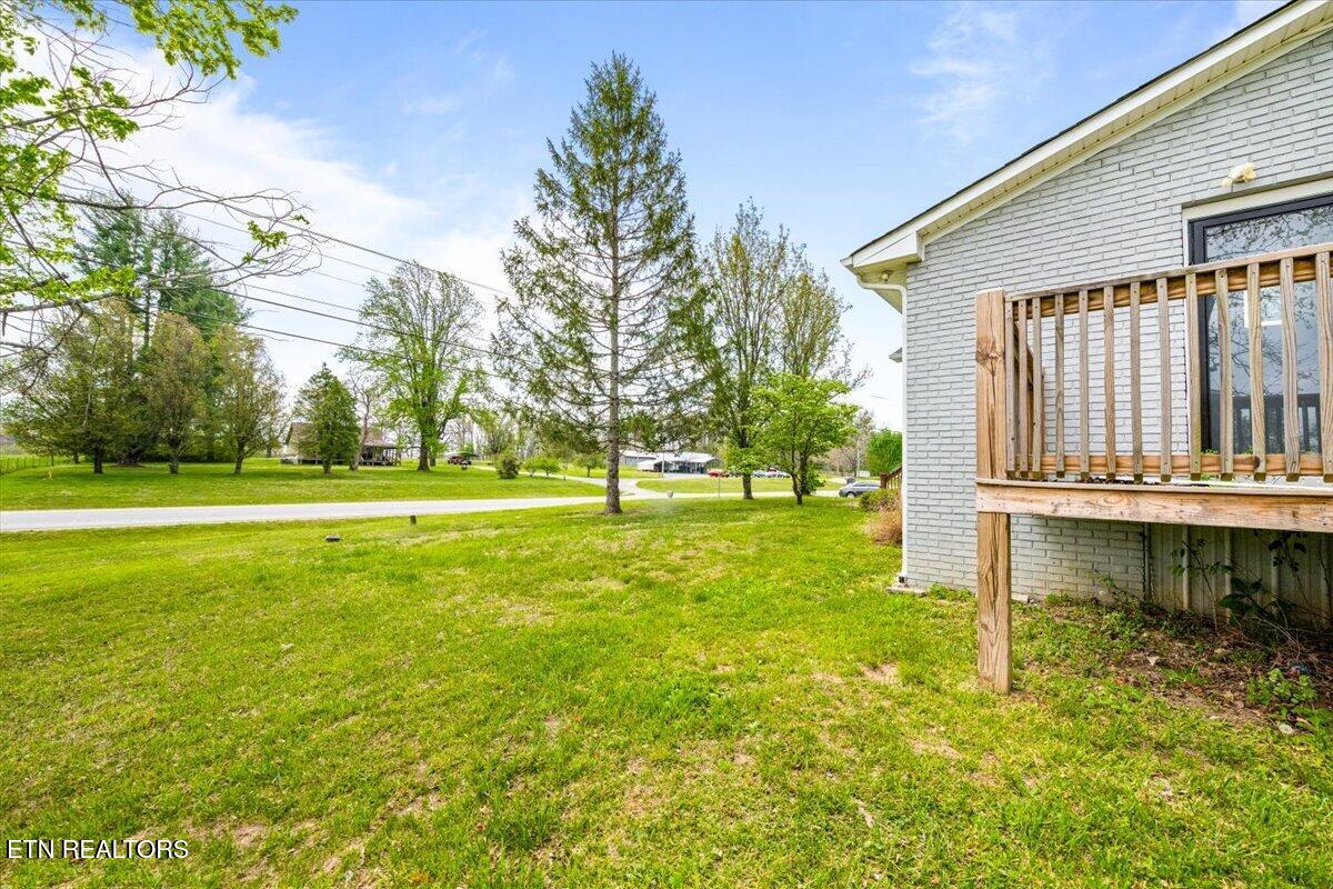 5550 S York Highway Grimsley TN 38565