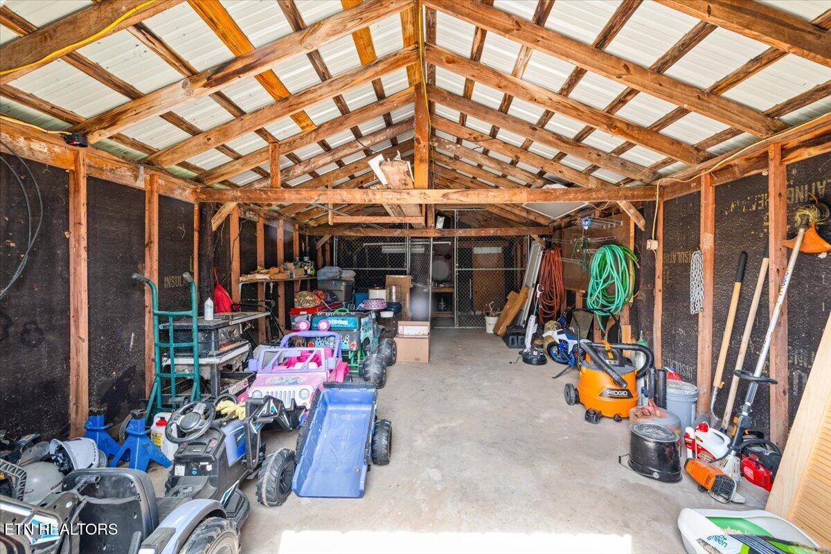 5550 S York Highway Grimsley TN 38565