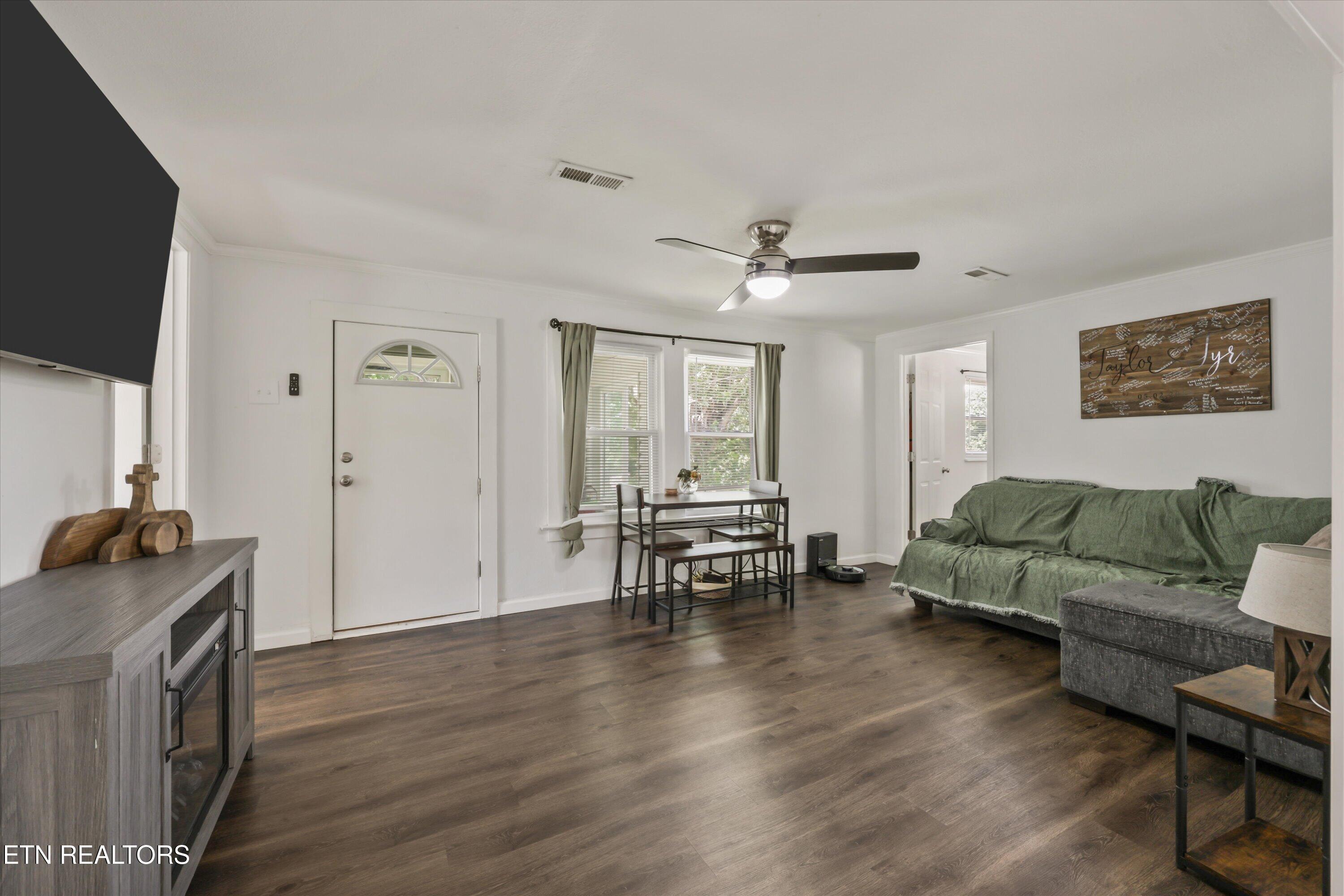 1306 Montvale Station Road Maryville TN 37803