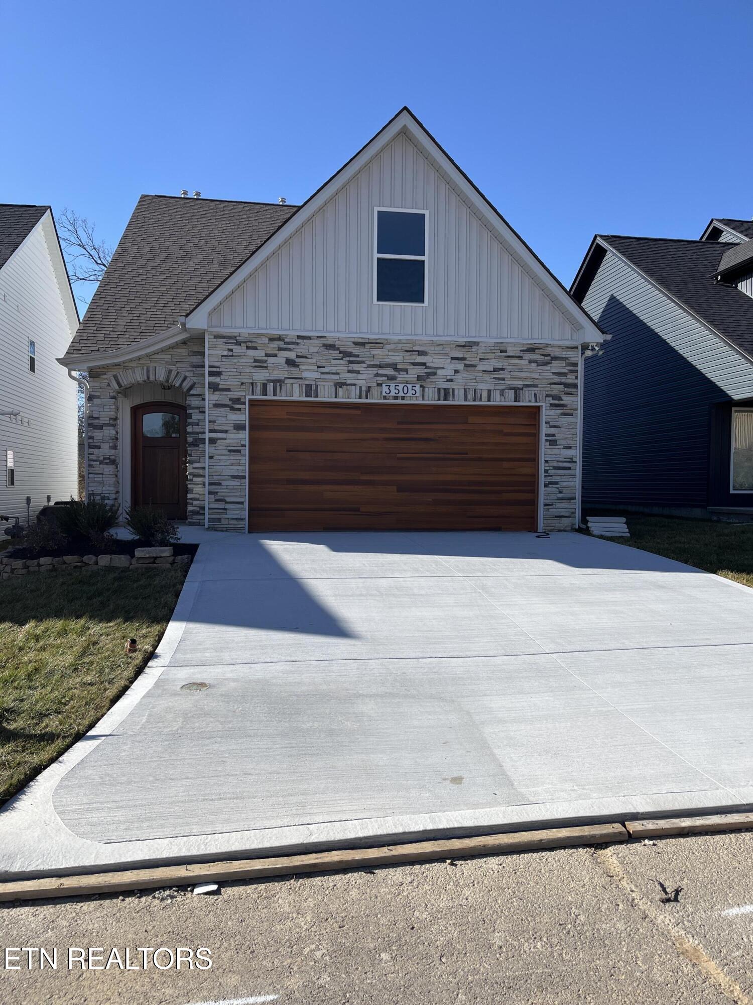 3505 Sparks Scenic Way Knoxville TN 37931