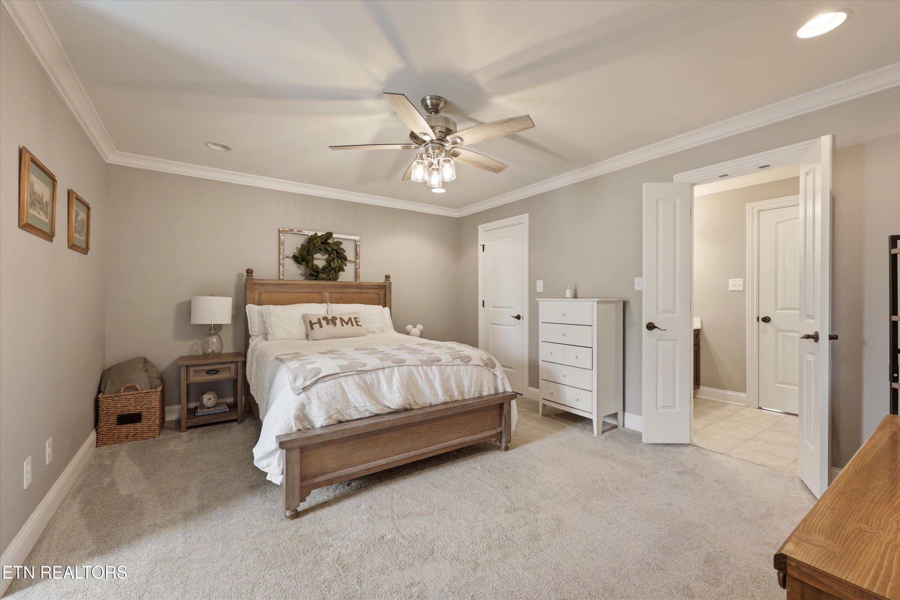 1304 Selby Lane Knoxville TN 37922