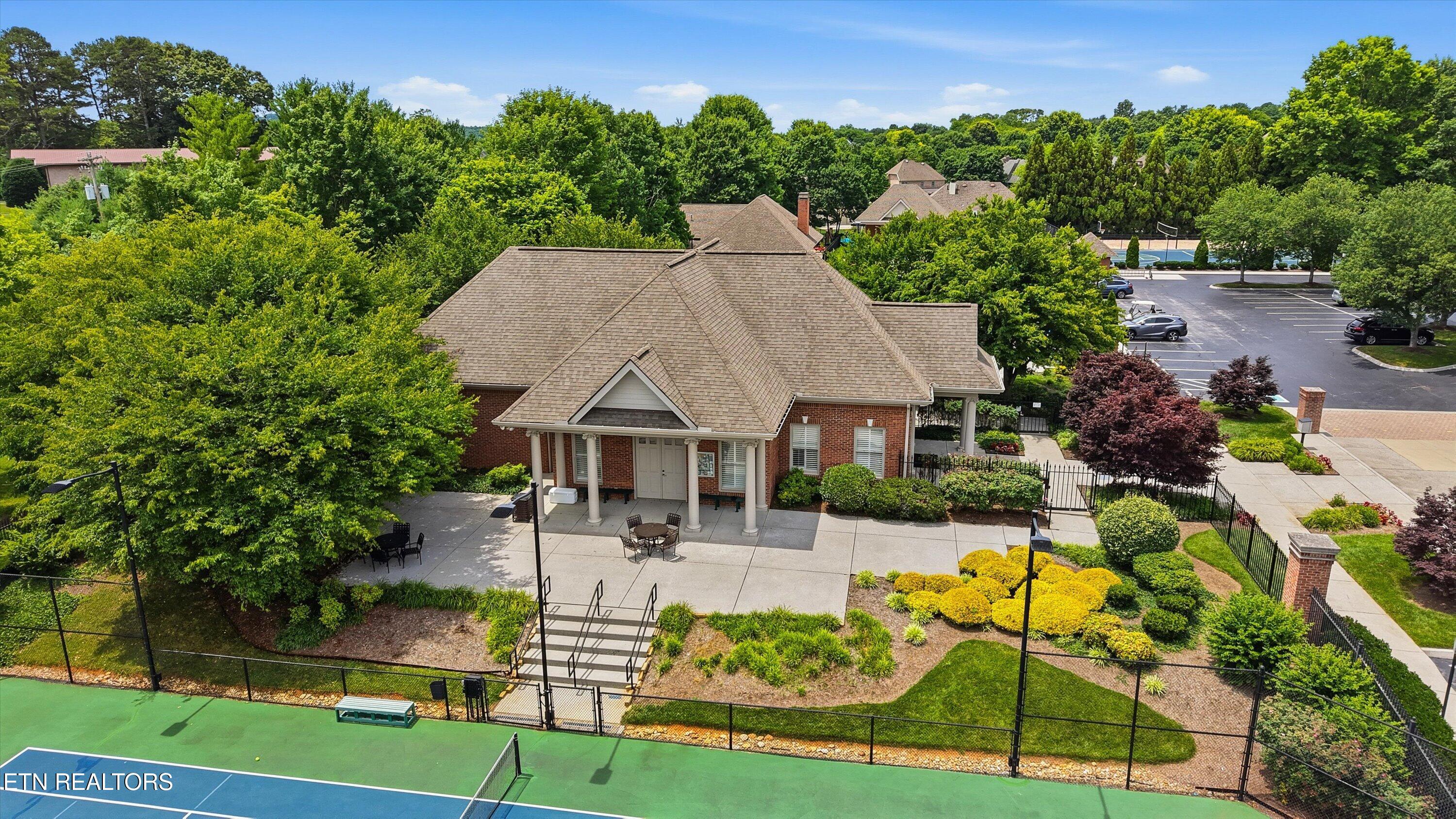 1304 Selby Lane Knoxville TN 37922