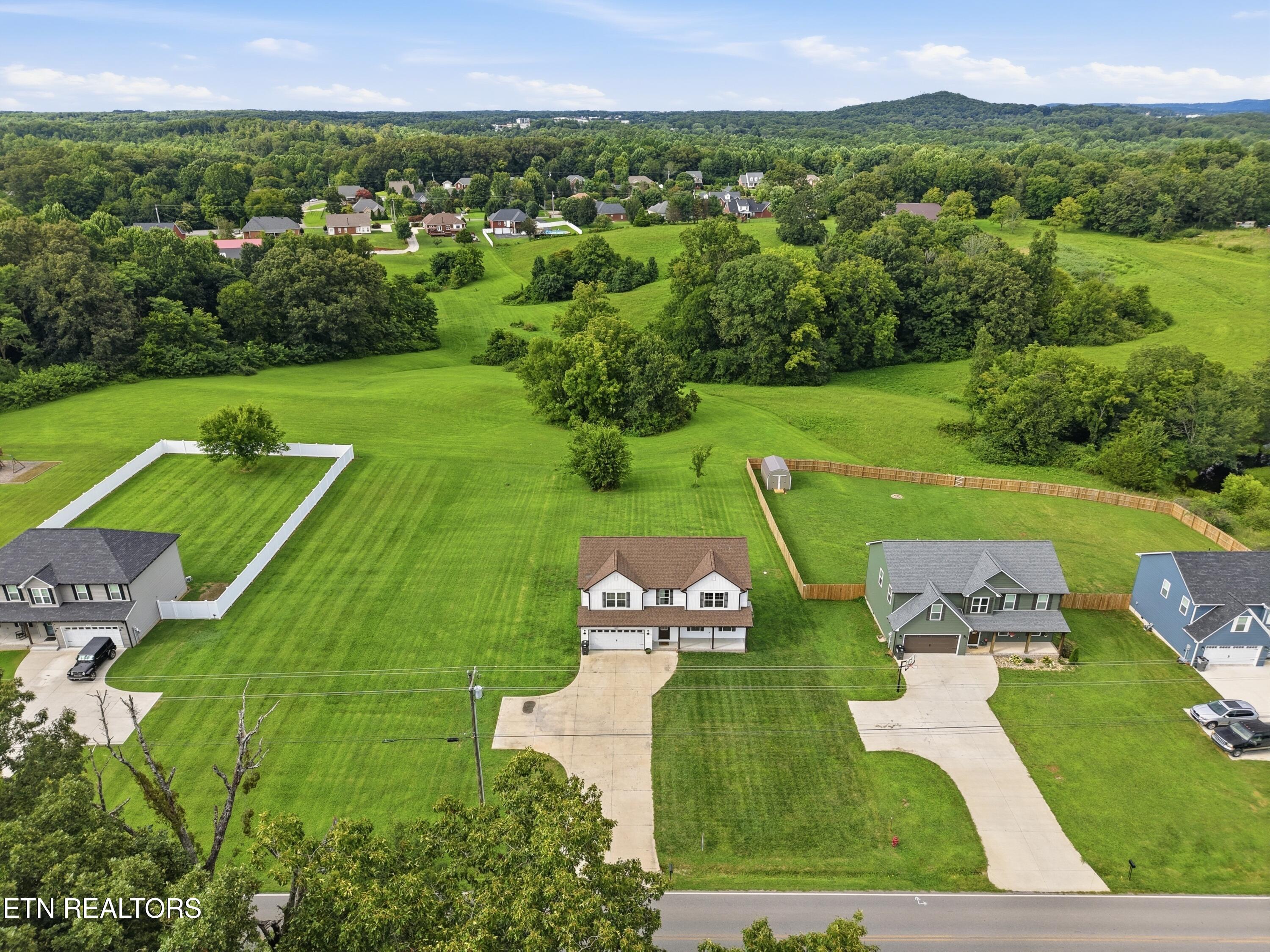 1057 W Cemetery Road Cookeville TN 38506