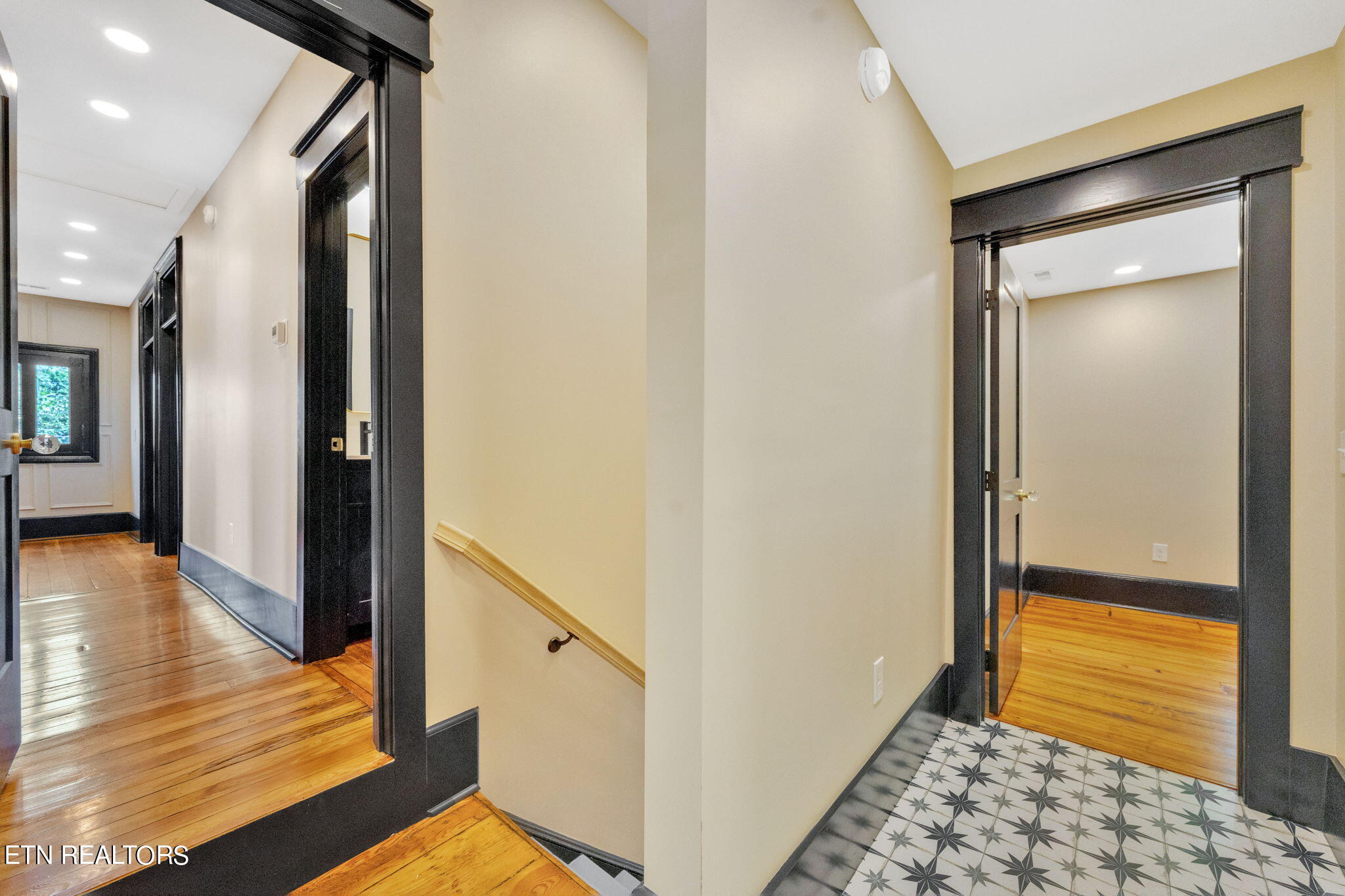 1715 Washington Pike Knoxville TN 37917