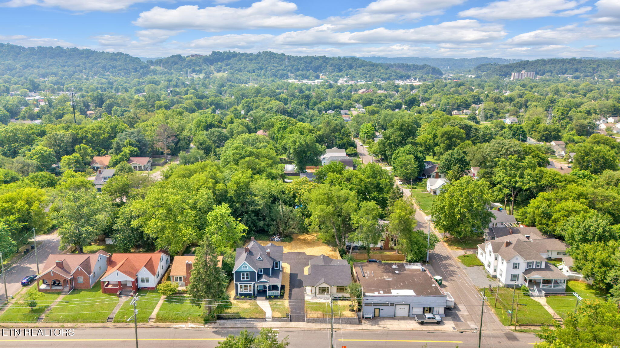 1715 Washington Pike Knoxville TN 37917