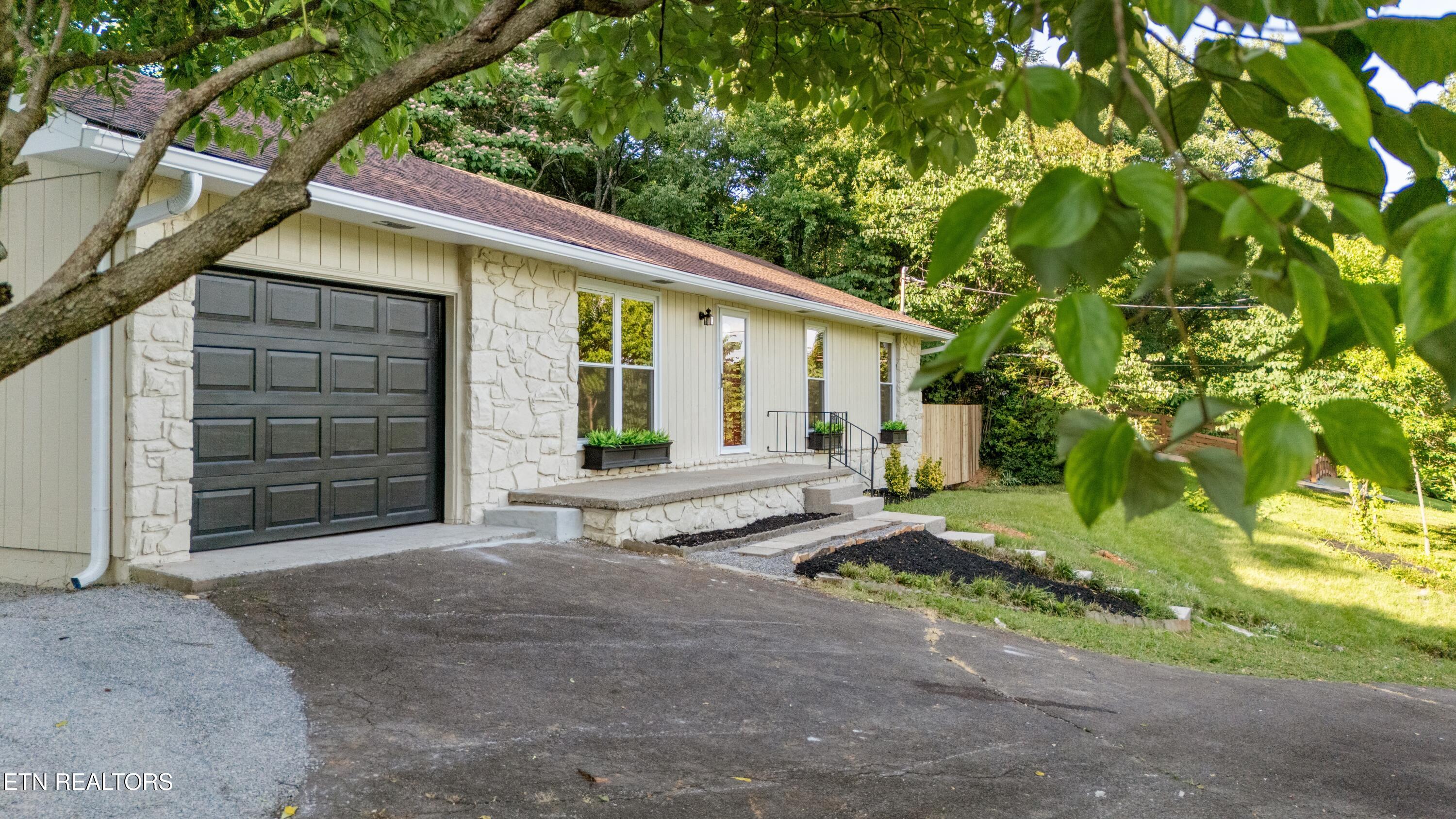 4205 Sherry Drive Knoxville TN 37918
