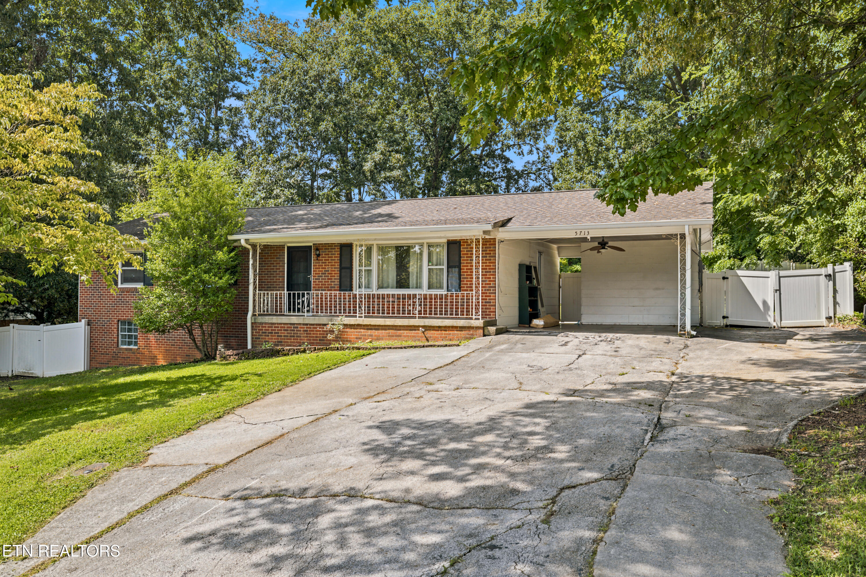 5713 Haynes Sterchi Road Knoxville TN 37912