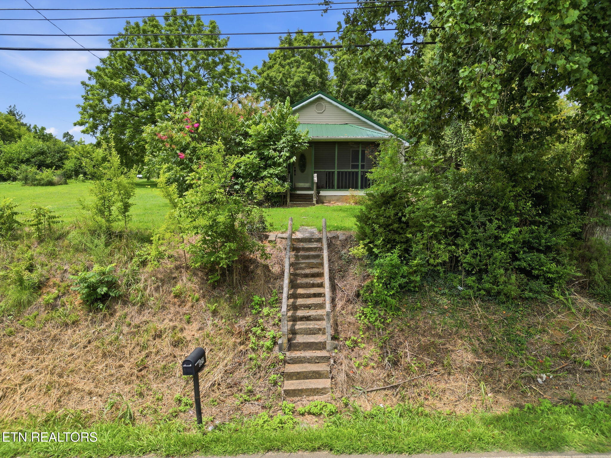 609 Tipton Station Road Knoxville TN 37920
