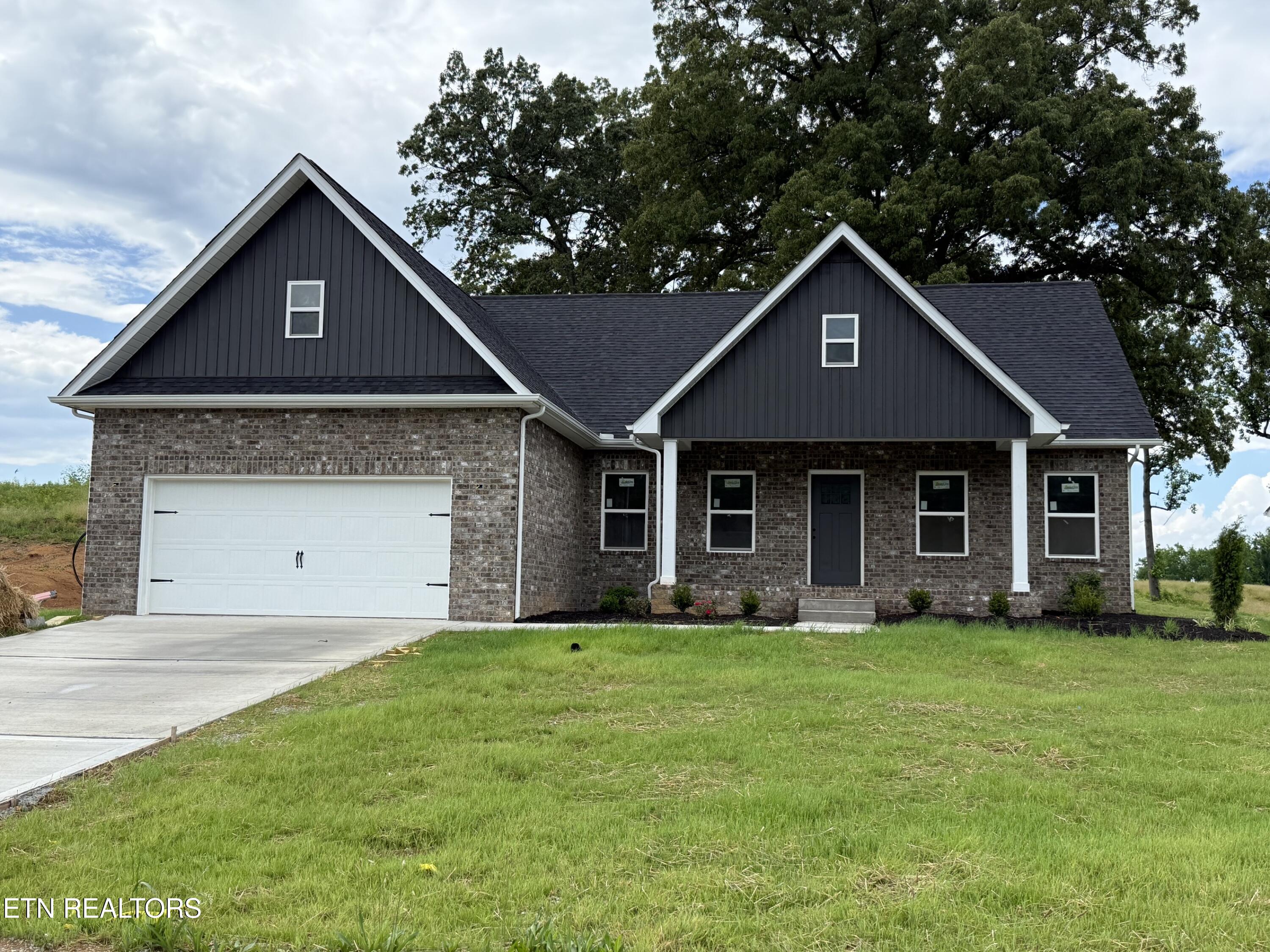 217 Mossy Rock Road Clinton TN 37716
