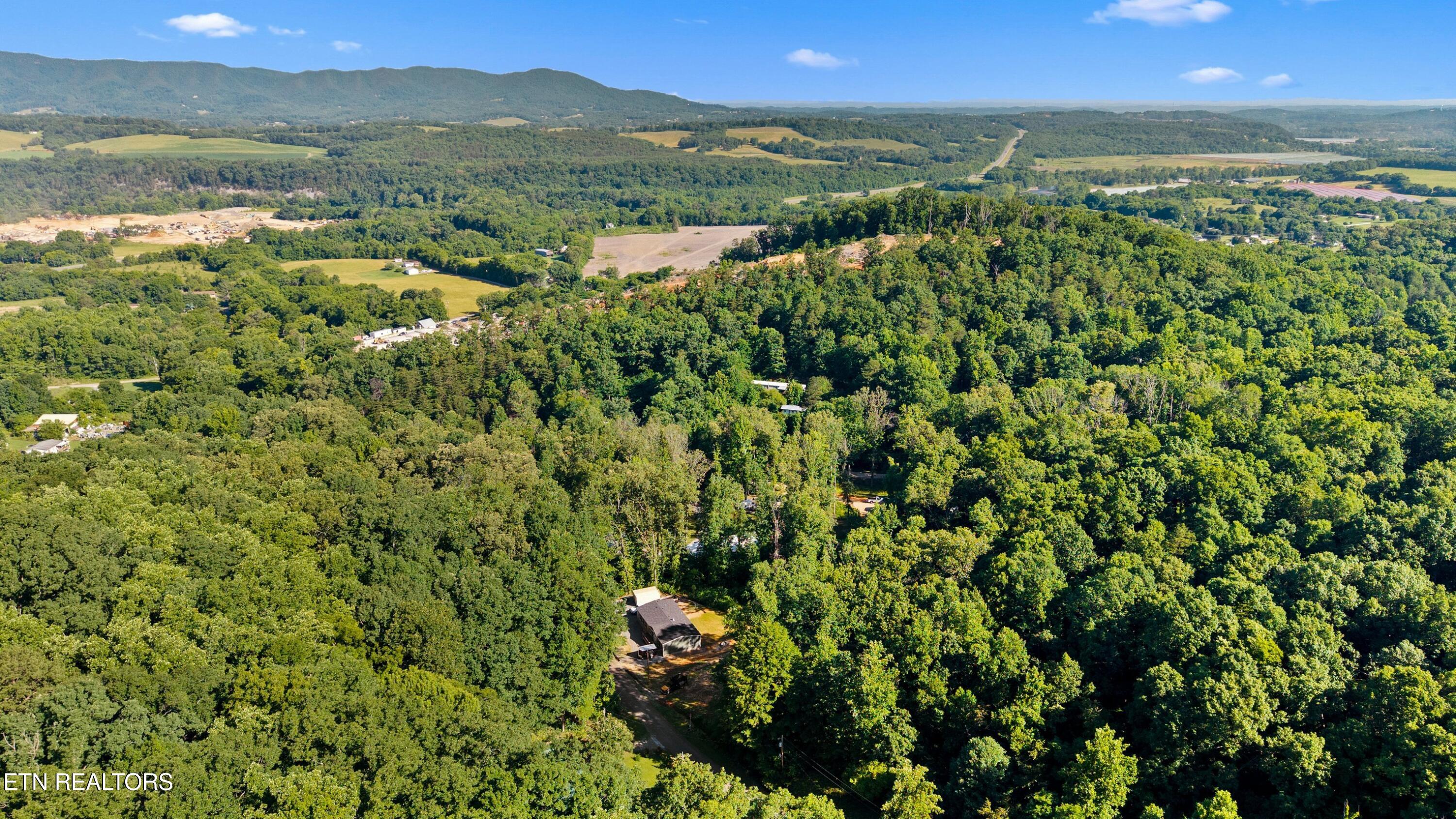 858 Sleepy Hollow Road Newport TN 37821