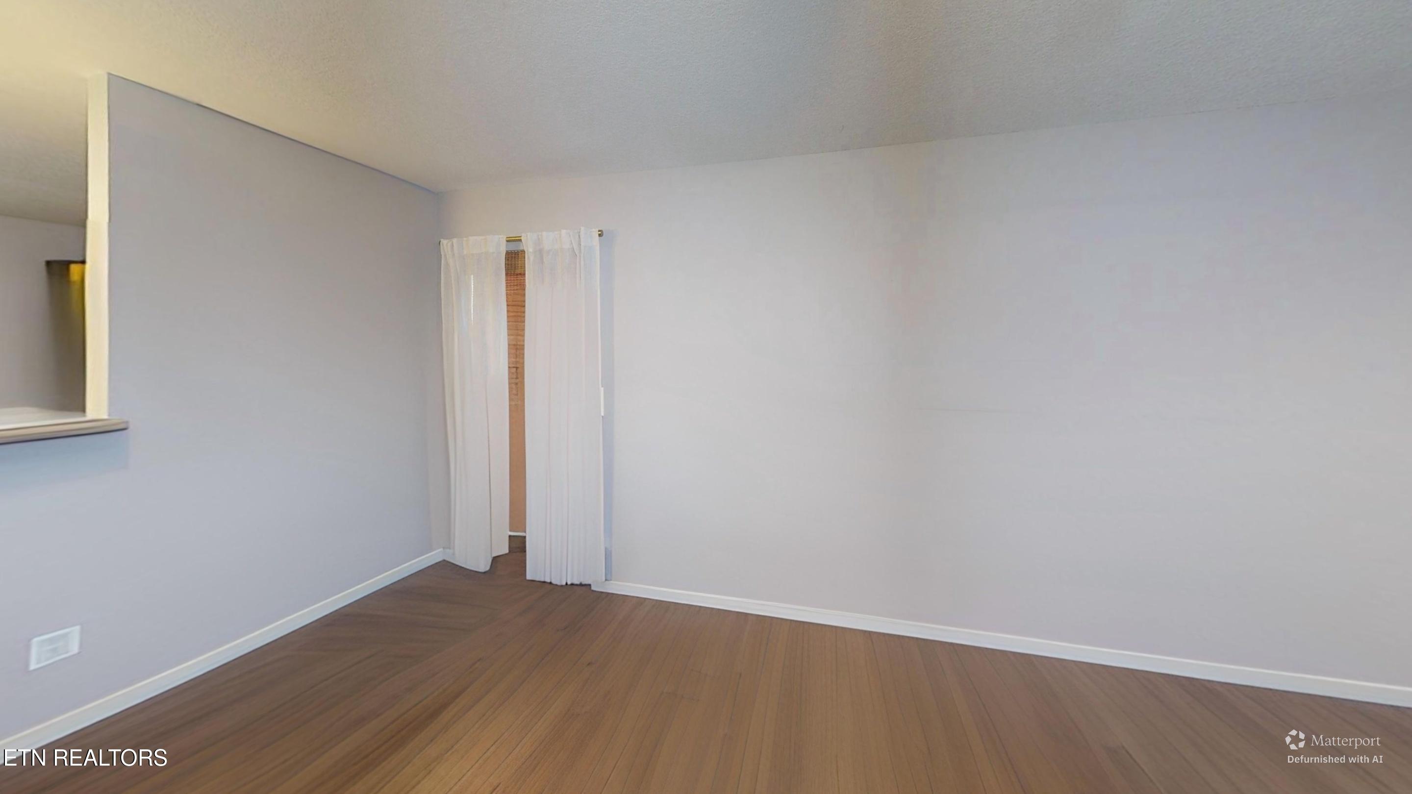524 Midlake Drive Knoxville TN 37918