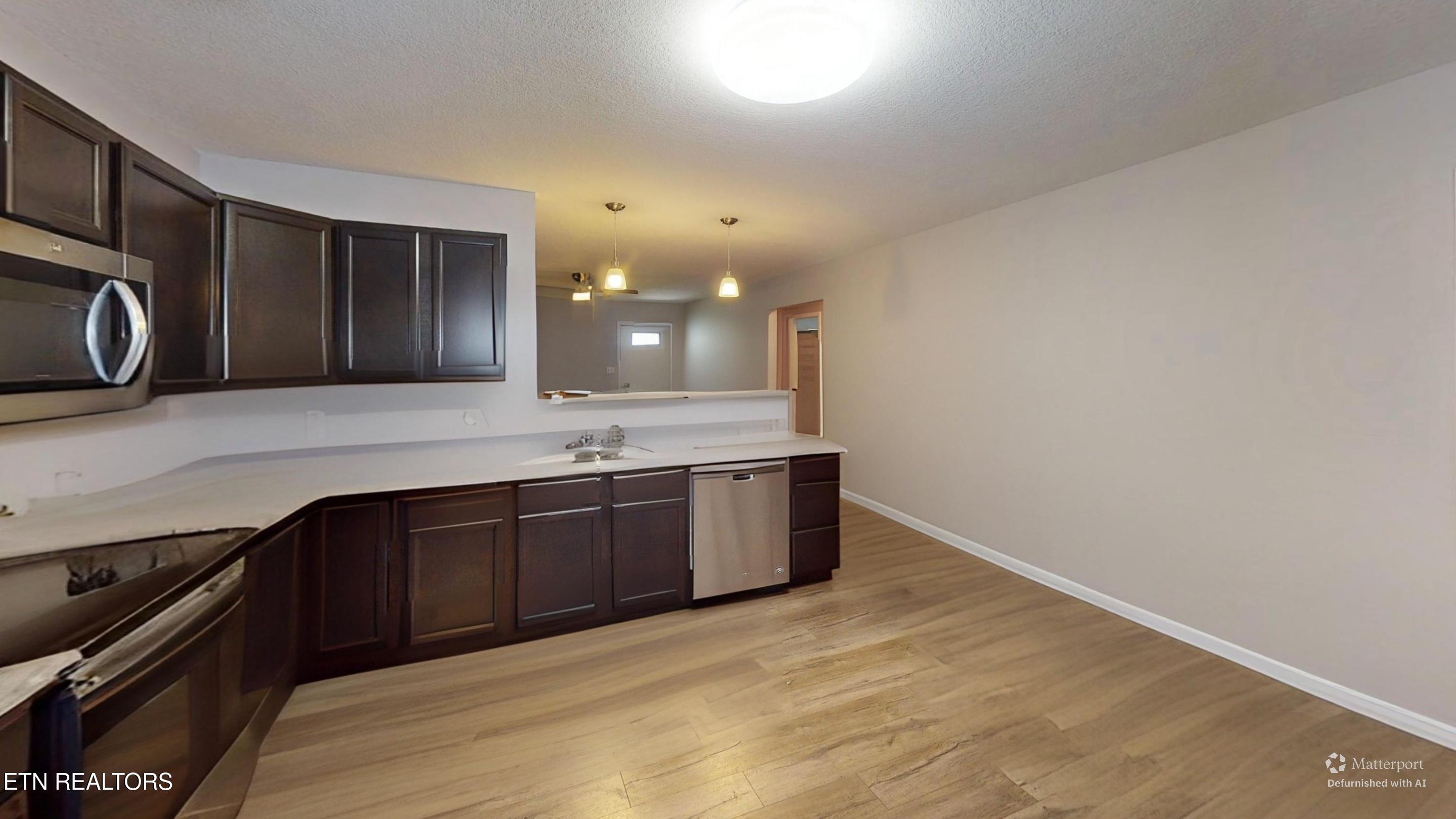 524 Midlake Drive Knoxville TN 37918