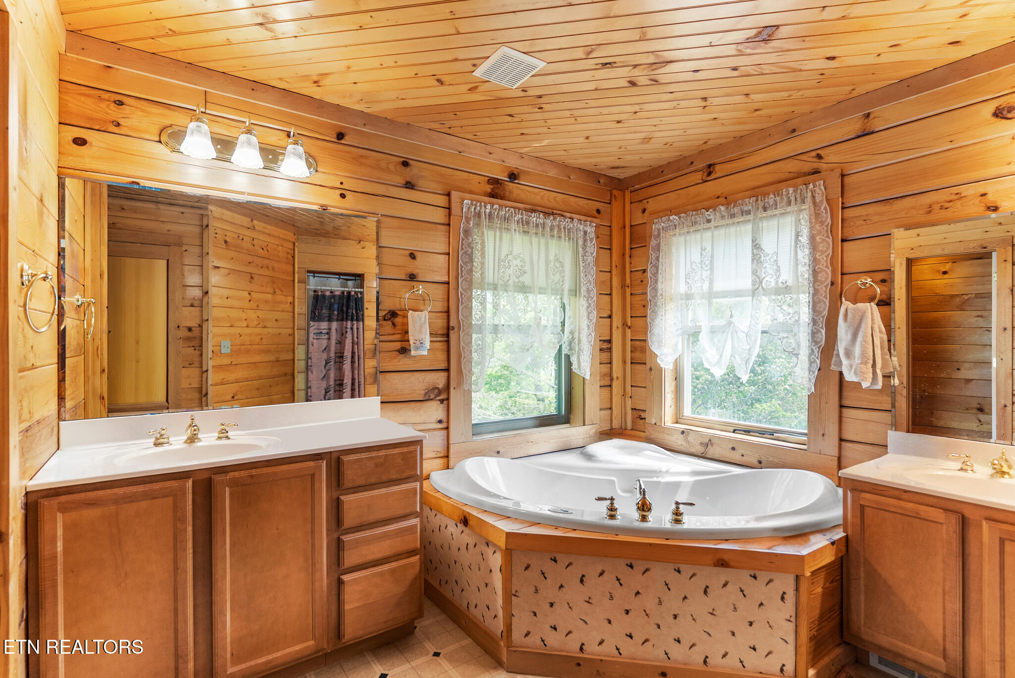 615 Harold Drive Maryville TN 37803
