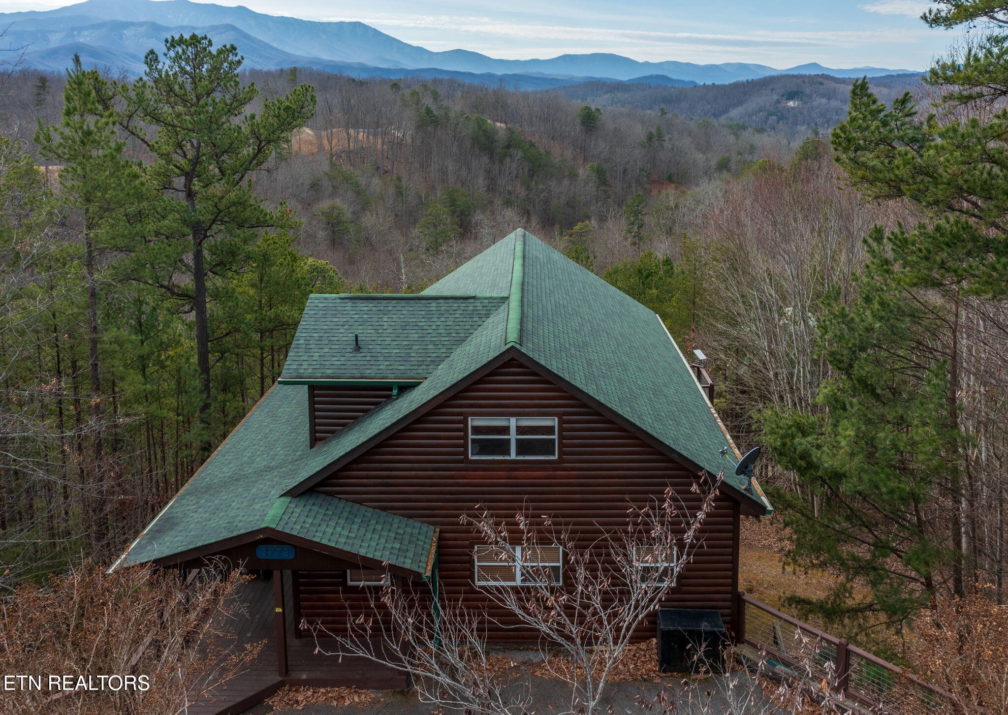 3779 Old Mountain Road Sevierville TN 37876