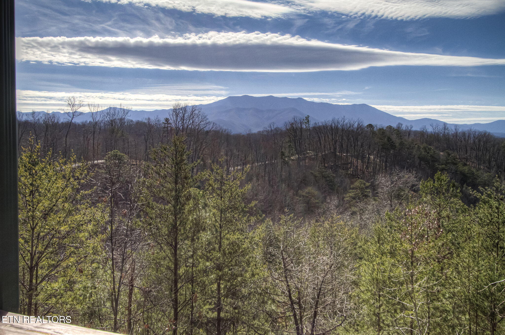 3779 Old Mountain Road Sevierville TN 37876