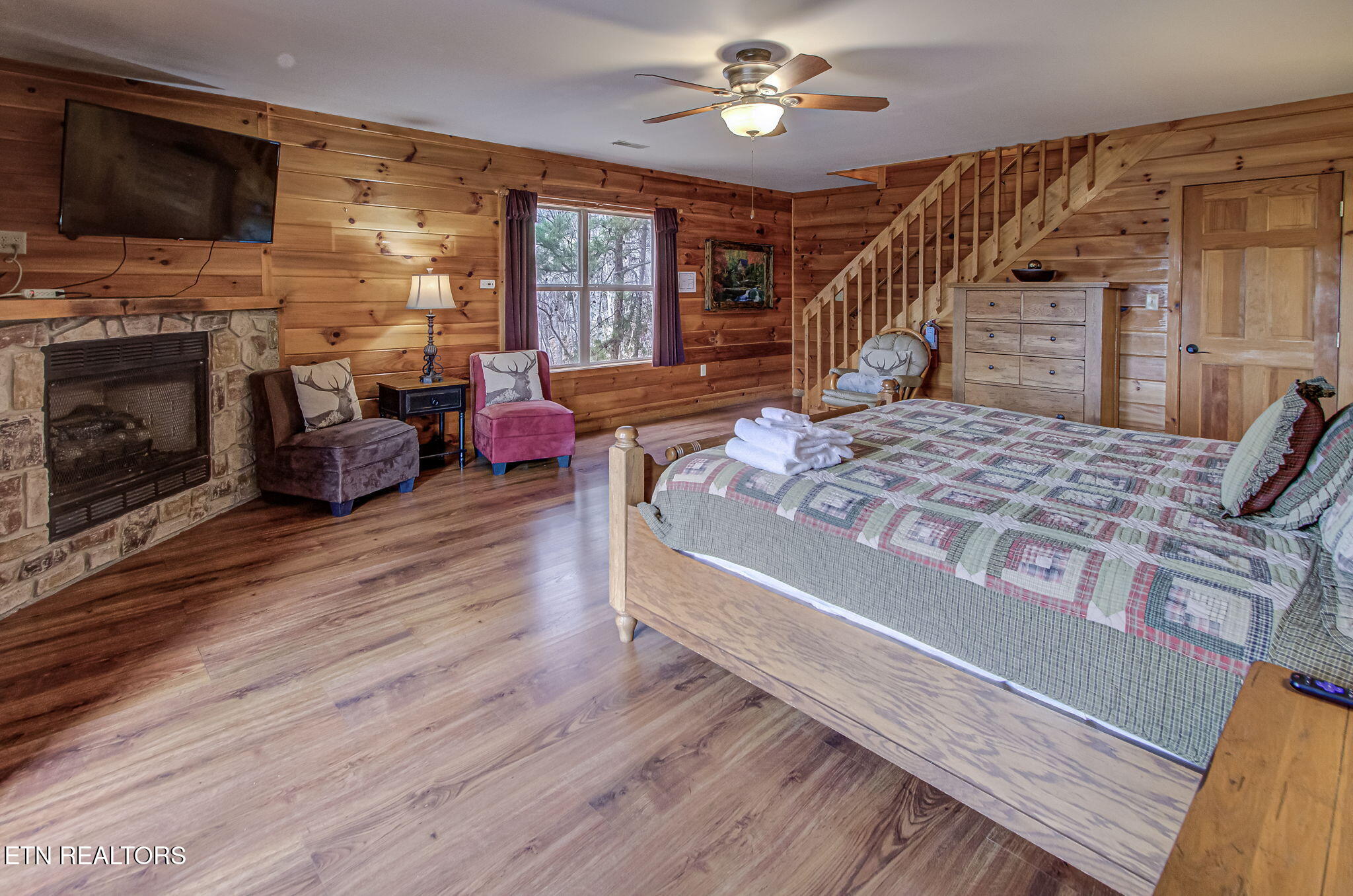 3779 Old Mountain Road Sevierville TN 37876