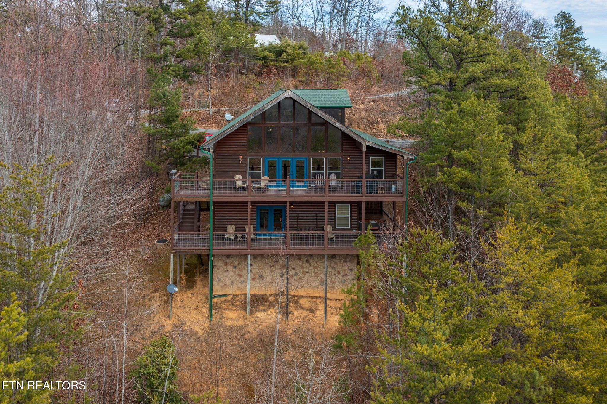 3779 Old Mountain Road Sevierville TN 37876