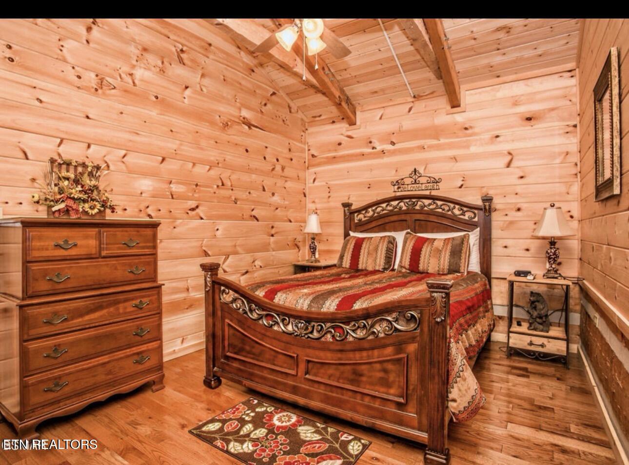 3510 Twin City Way Pigeon Forge TN 37863