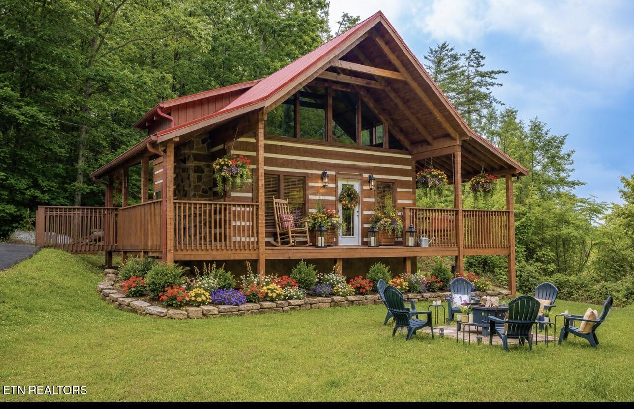 3510 Twin City Way Pigeon Forge TN 37863