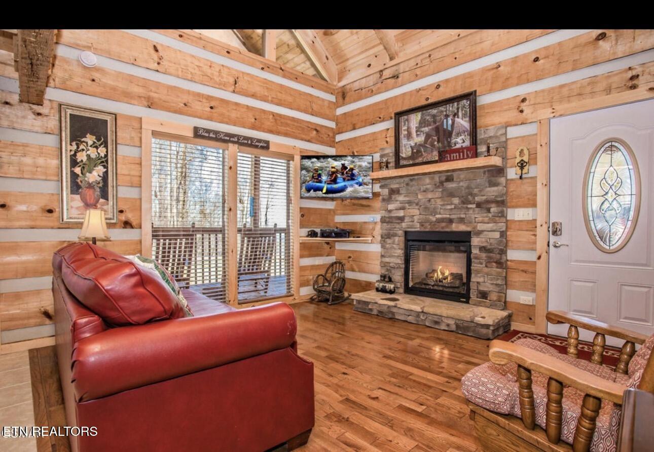 3510 Twin City Way Pigeon Forge TN 37863