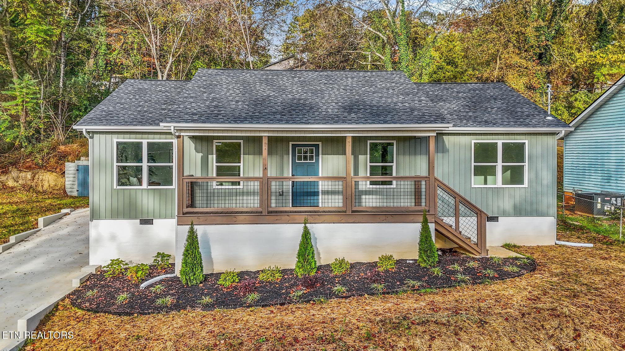 Knoxville TN, 1231 Baker Avenue