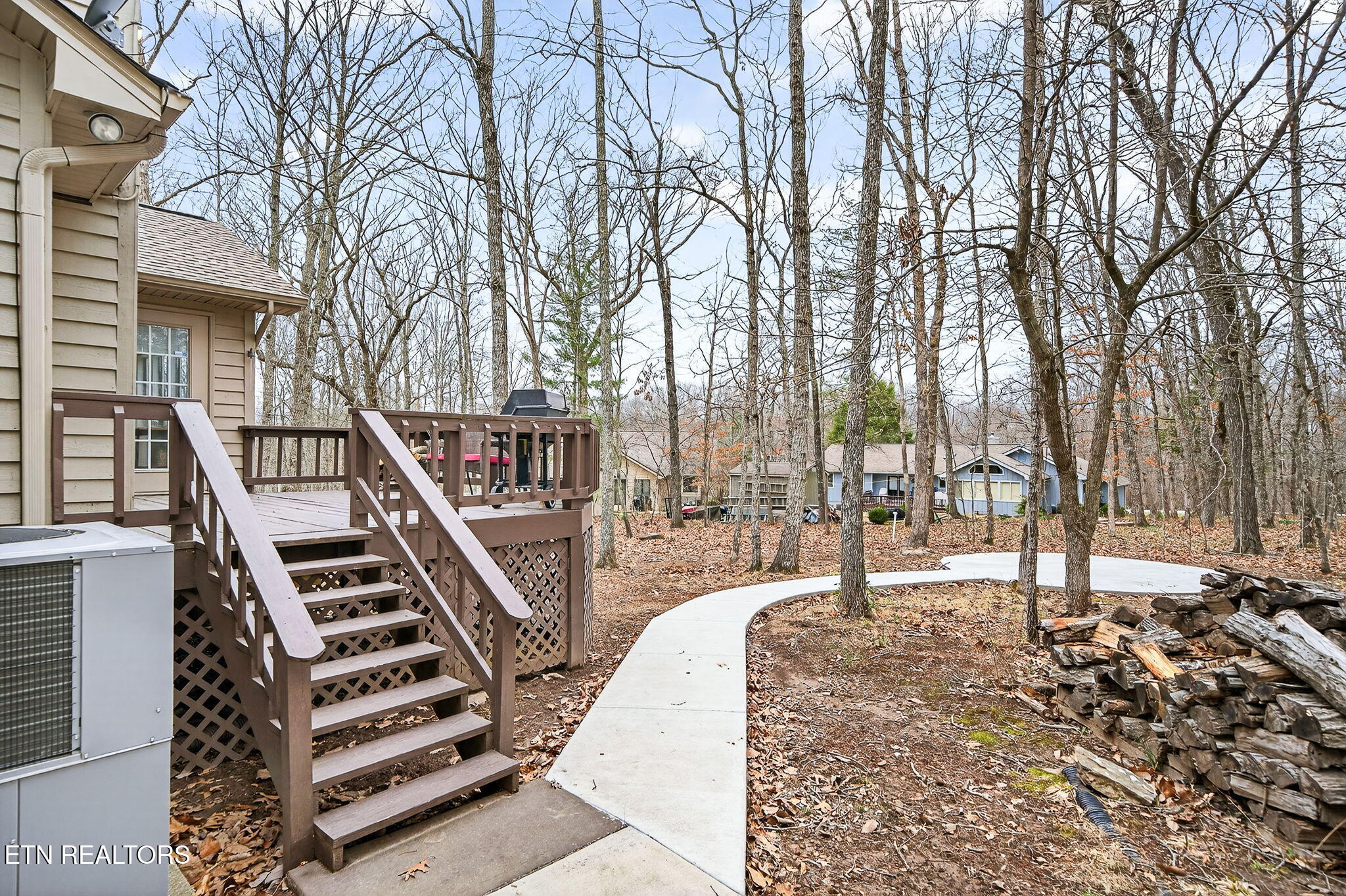 29 Overlook Terrace Crossville TN 38558