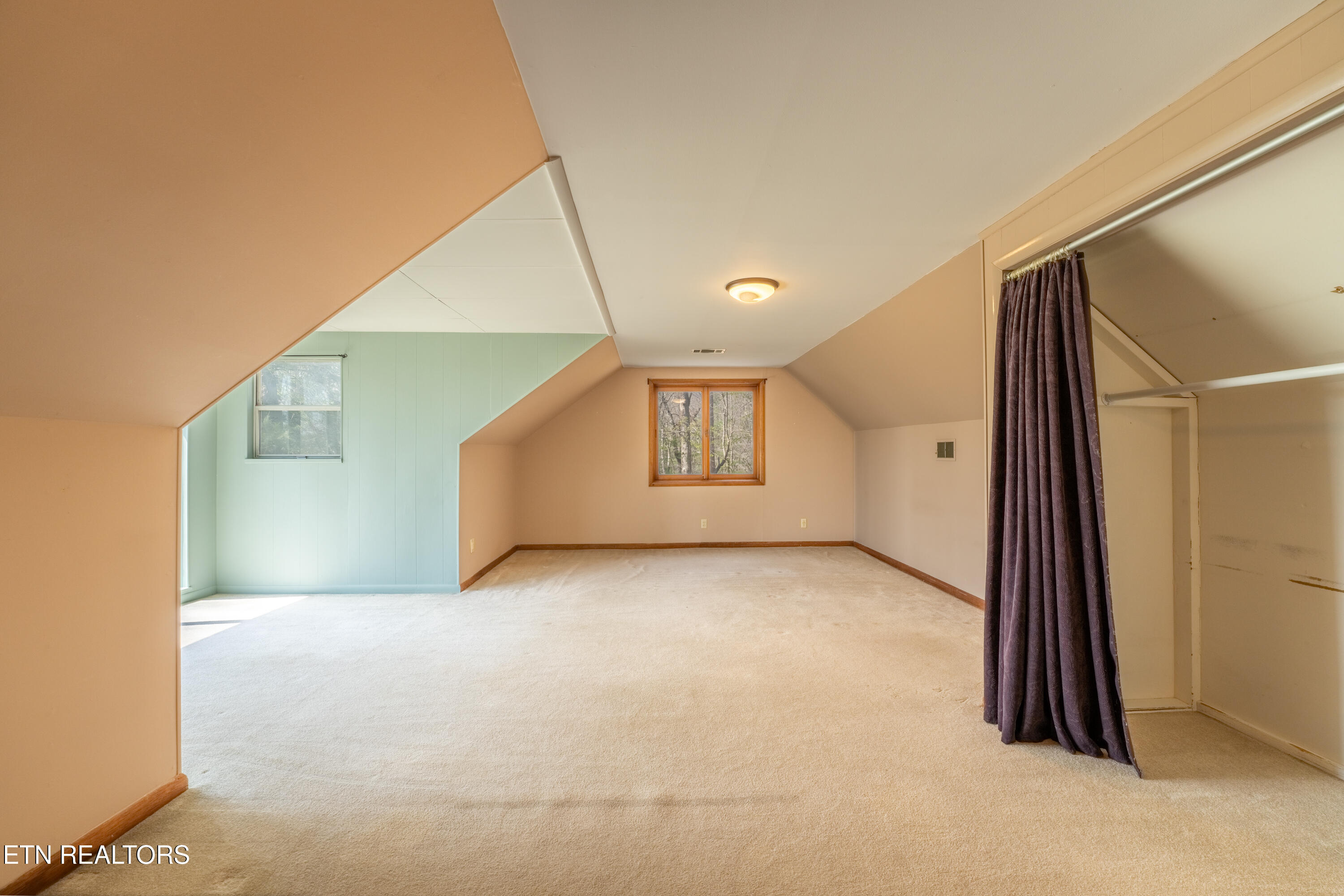 106 Disston Road Oak Ridge TN 37830