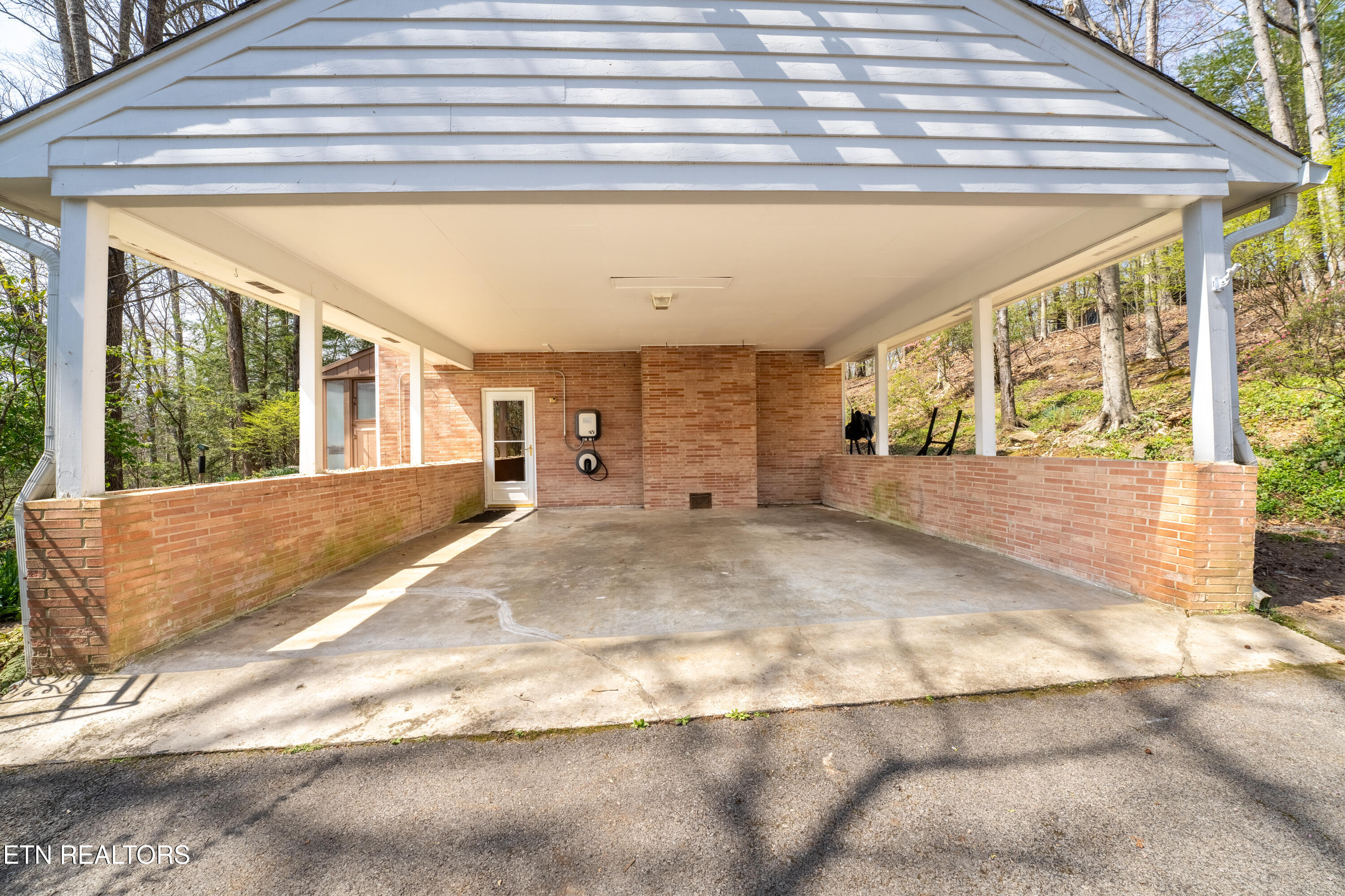 106 Disston Road Oak Ridge TN 37830