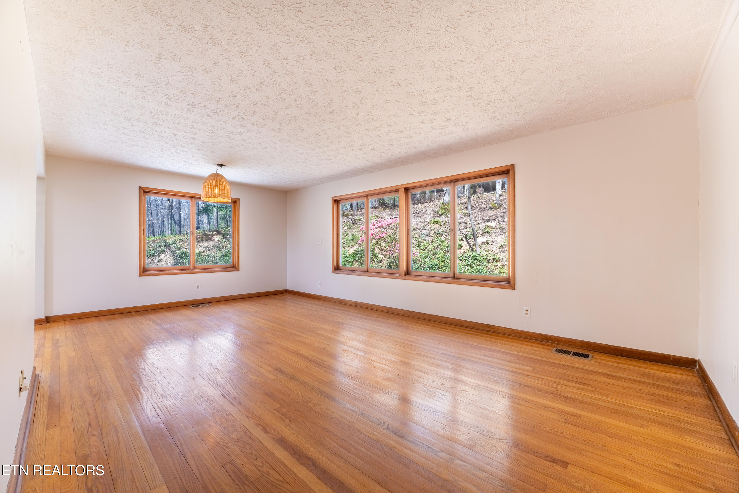 106 Disston Road Oak Ridge TN 37830