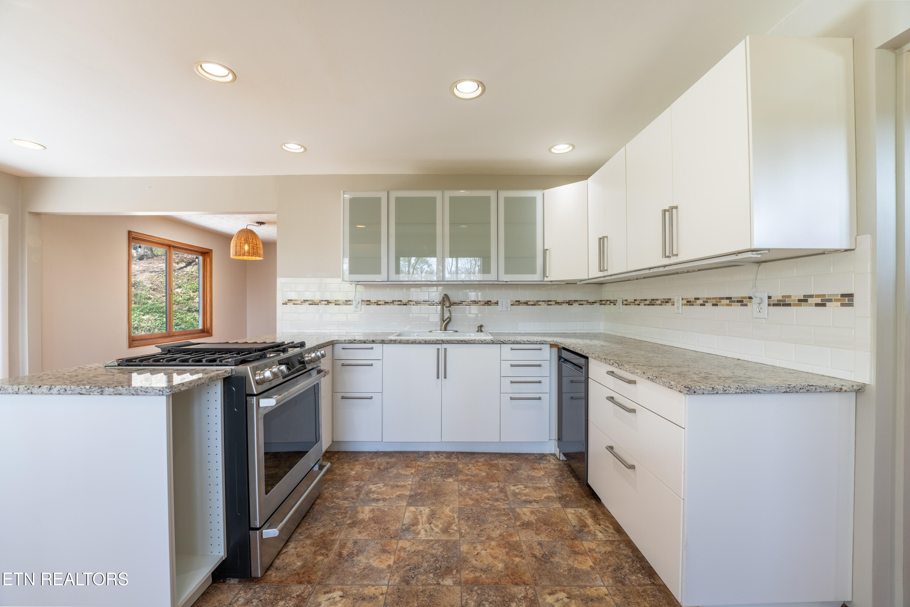 106 Disston Road Oak Ridge TN 37830