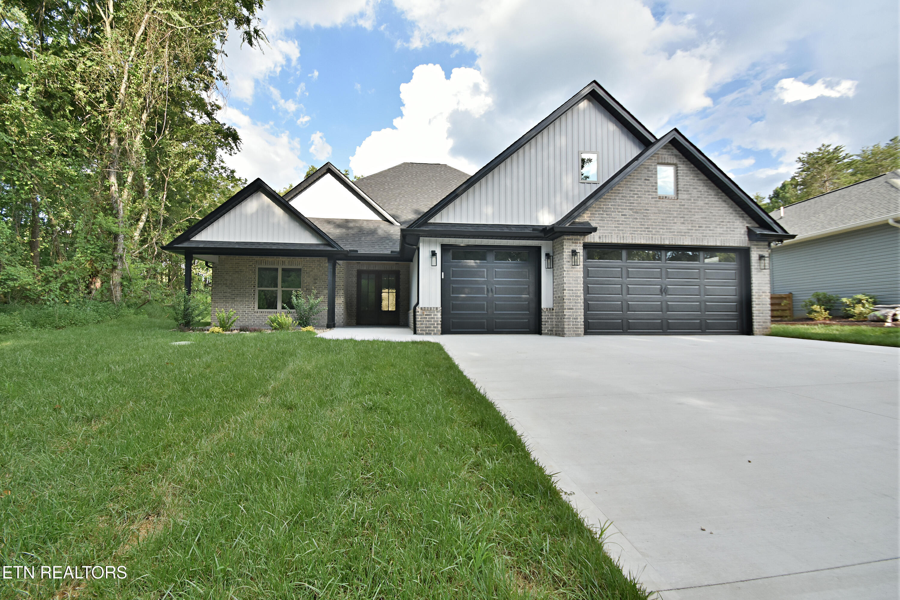 123 Dudala Way Loudon TN 37774
