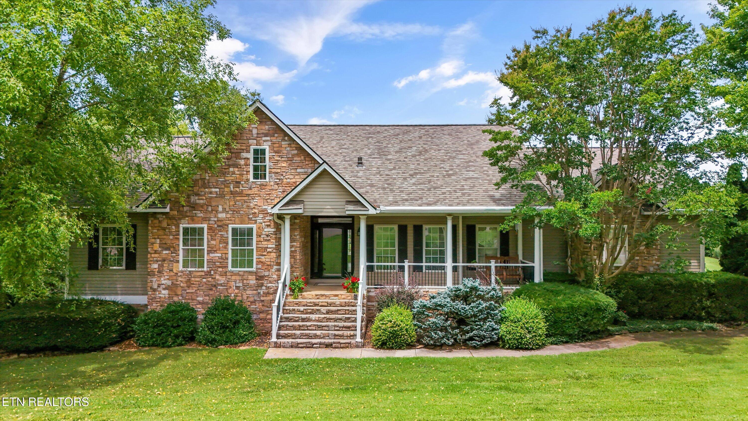 2007 Eastwood Drive Maryville TN 37803