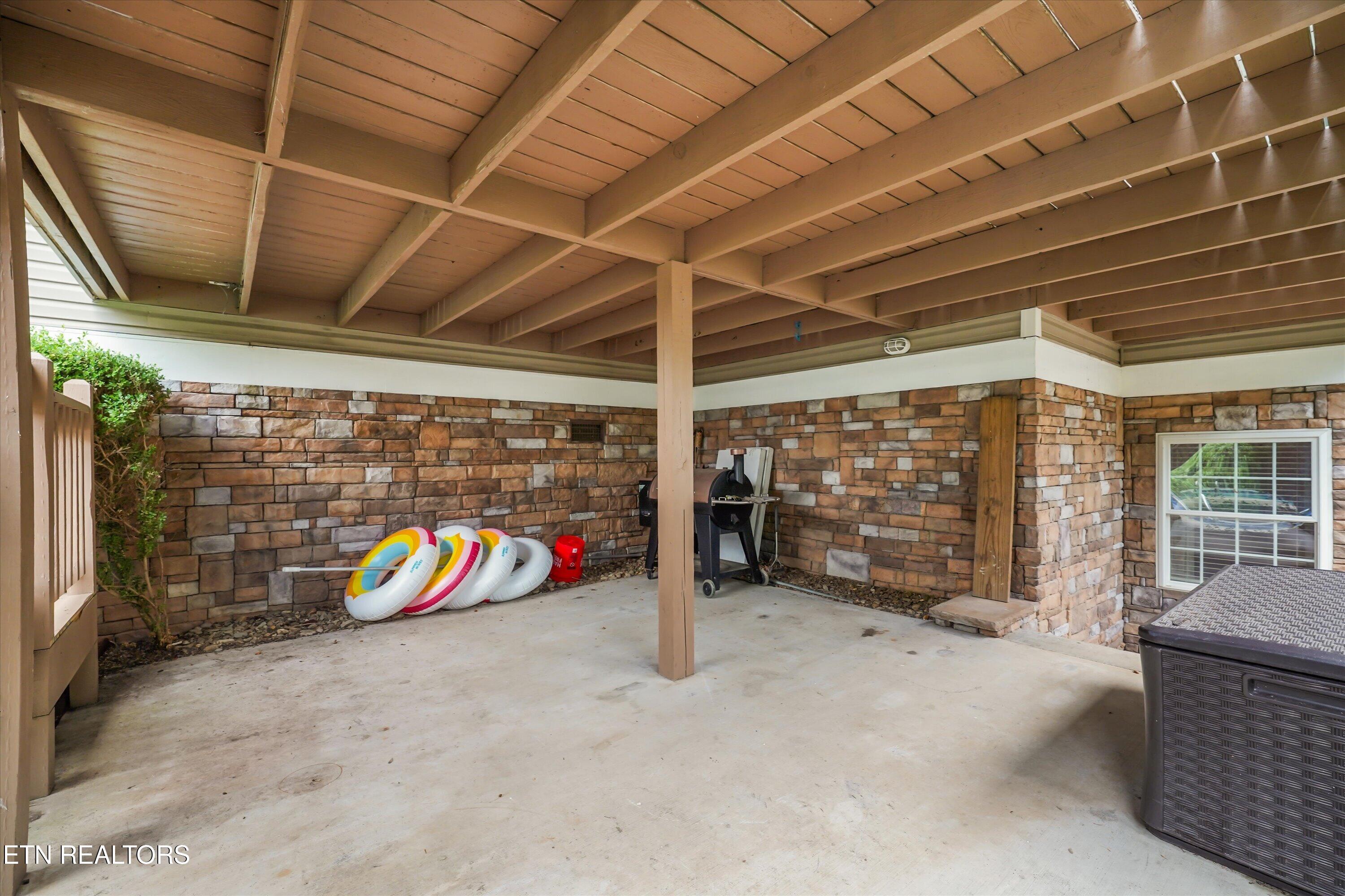 2007 Eastwood Drive Maryville TN 37803
