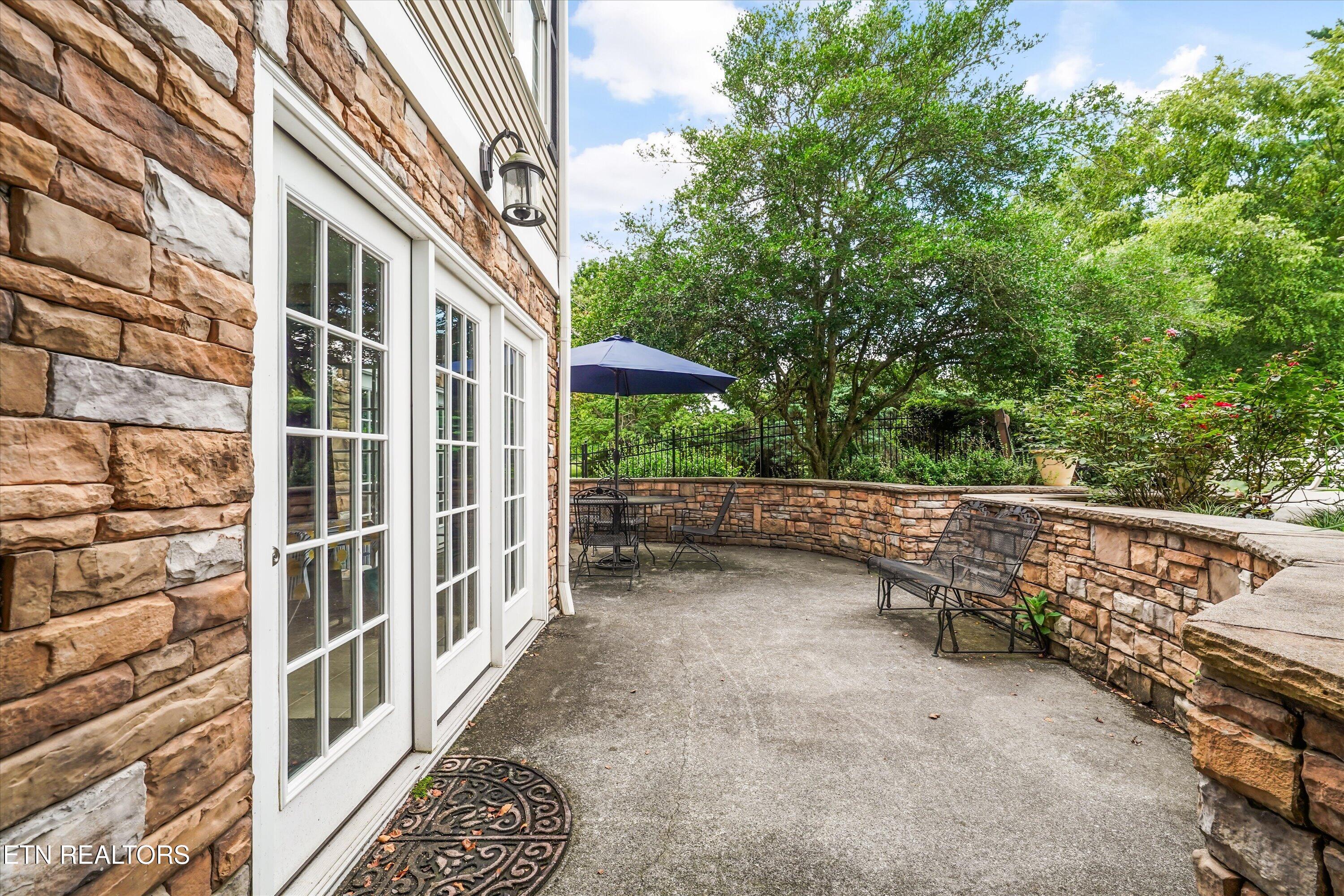 2007 Eastwood Drive Maryville TN 37803