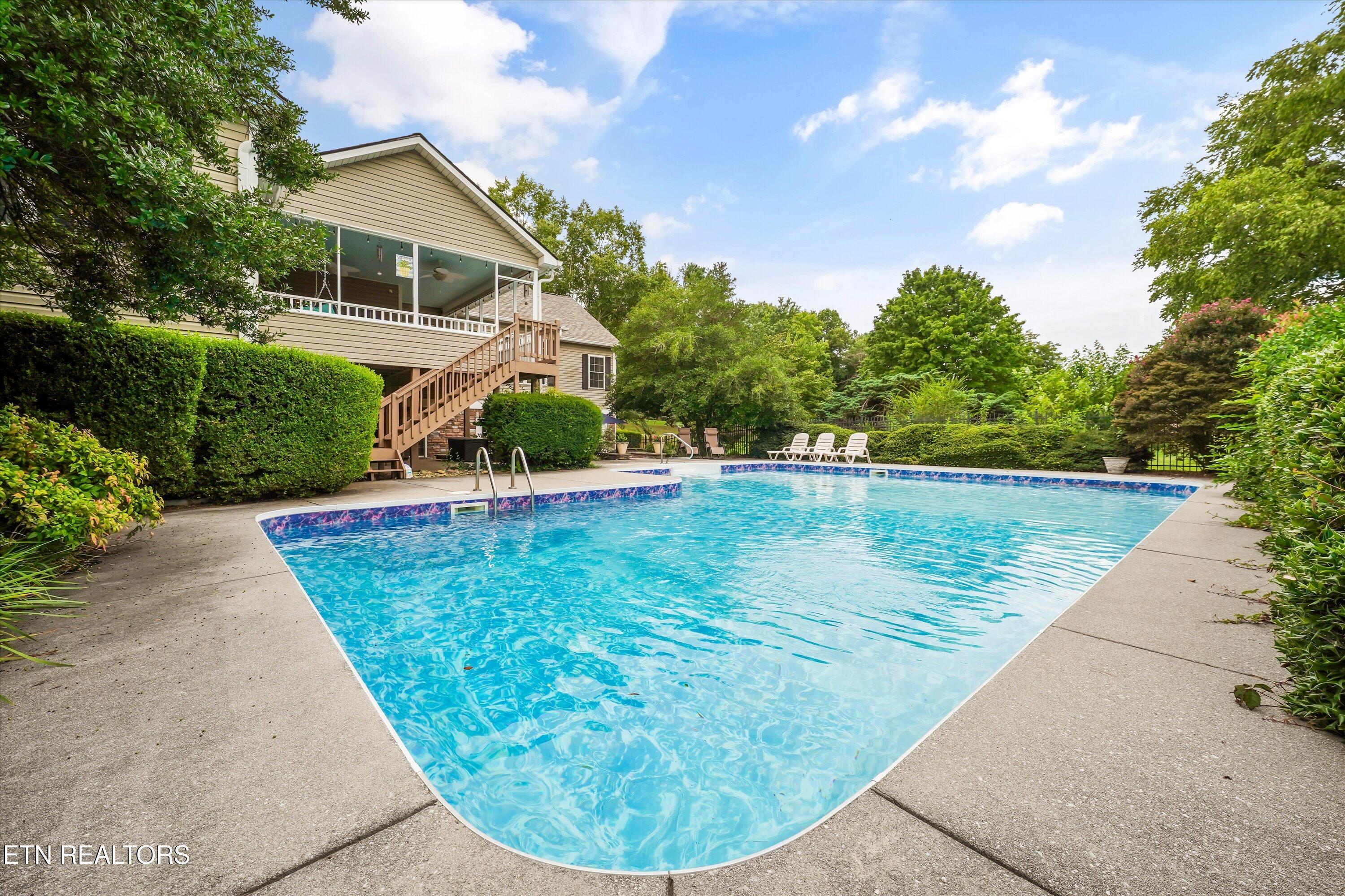 2007 Eastwood Drive Maryville TN 37803