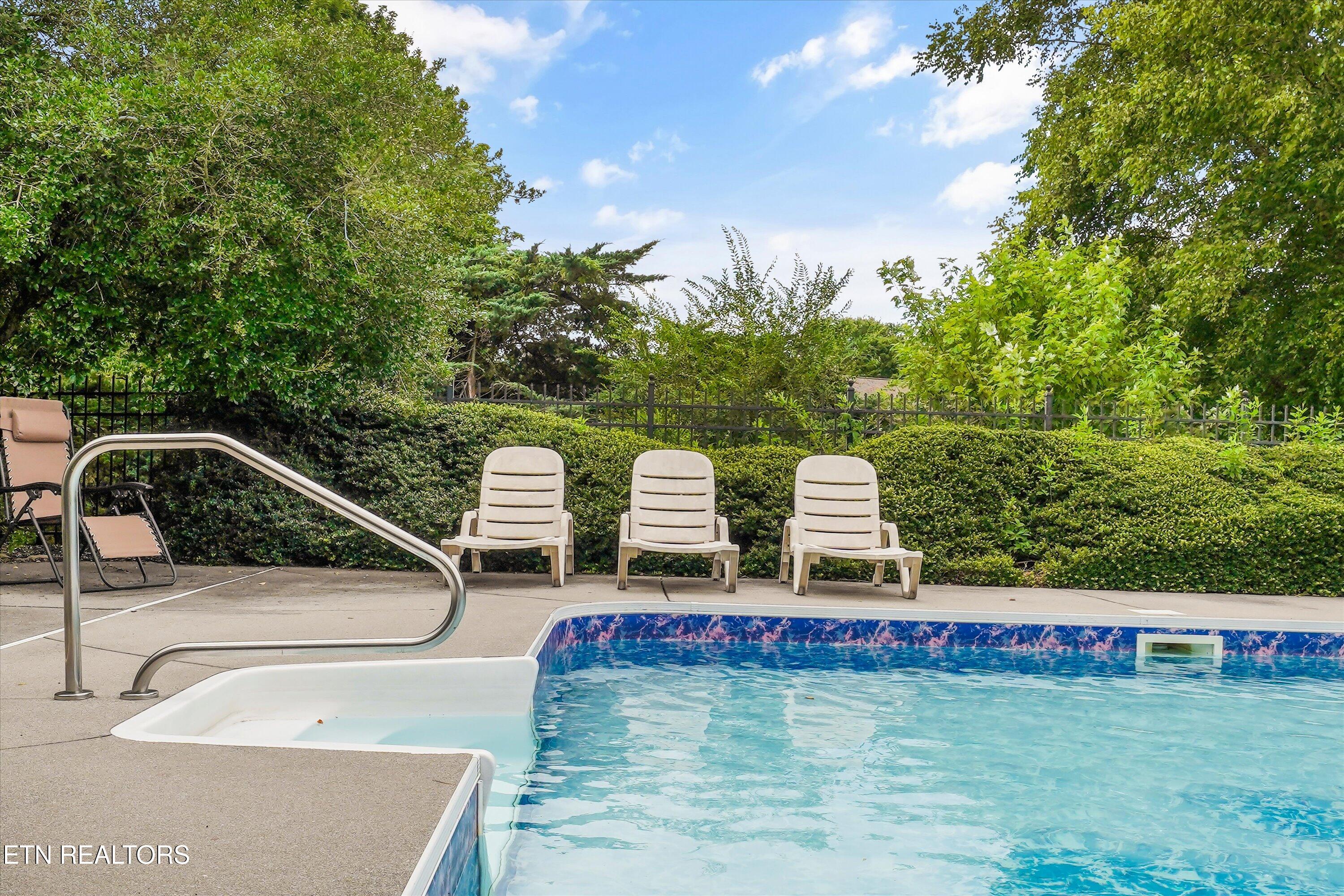 2007 Eastwood Drive Maryville TN 37803
