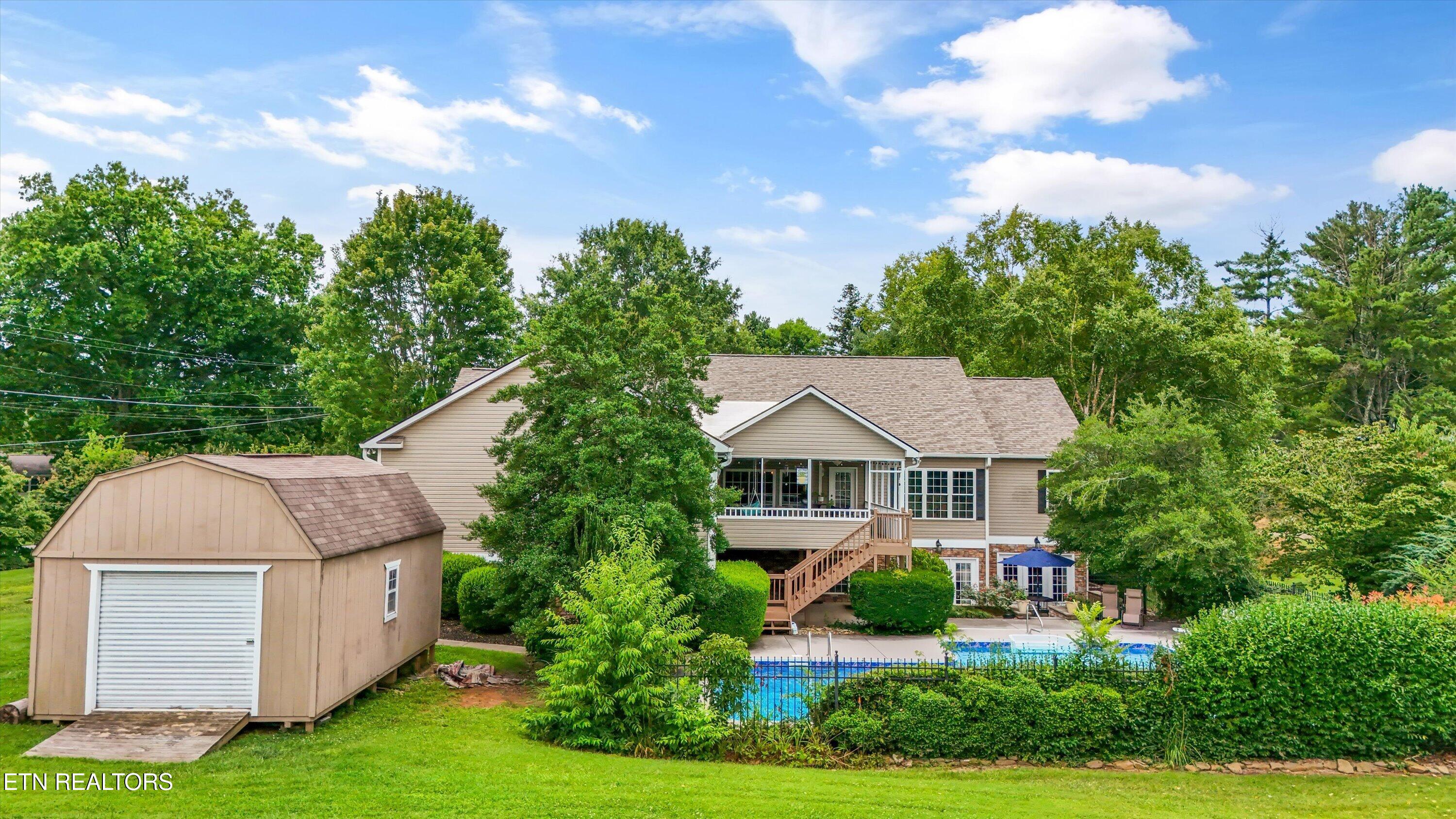 2007 Eastwood Drive Maryville TN 37803