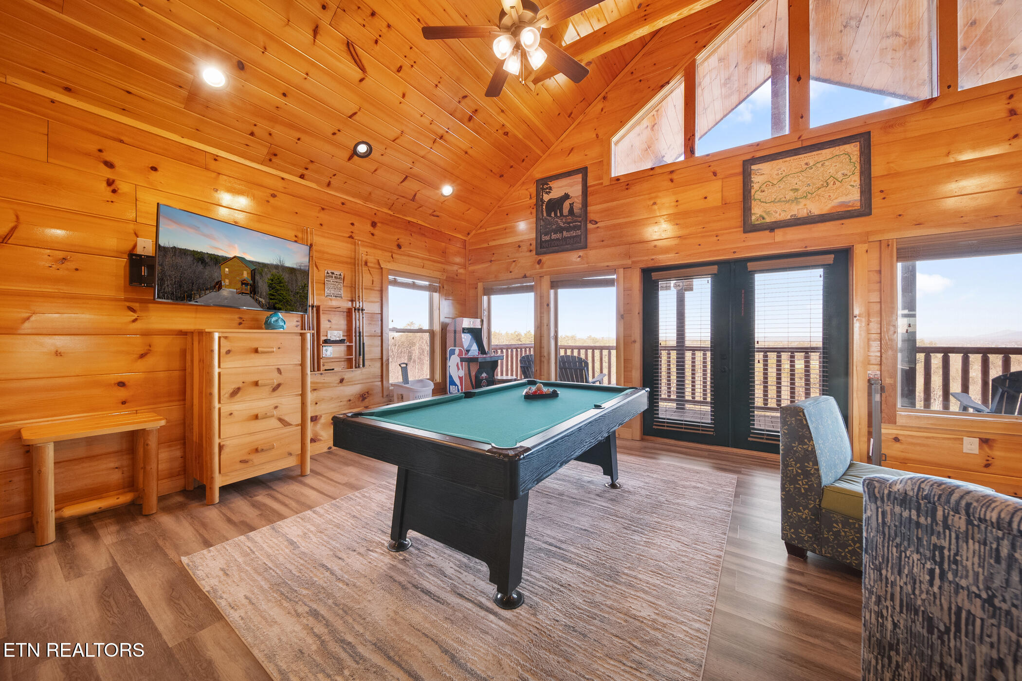 1120 N Trail Drive Sevierville TN 37862