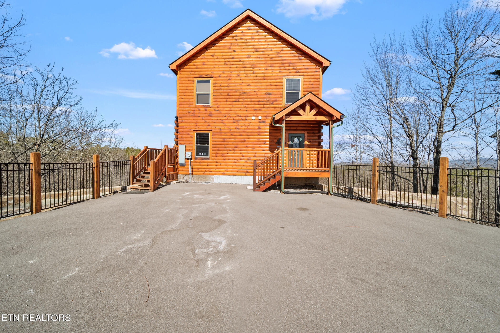 1120 N Trail Drive Sevierville TN 37862
