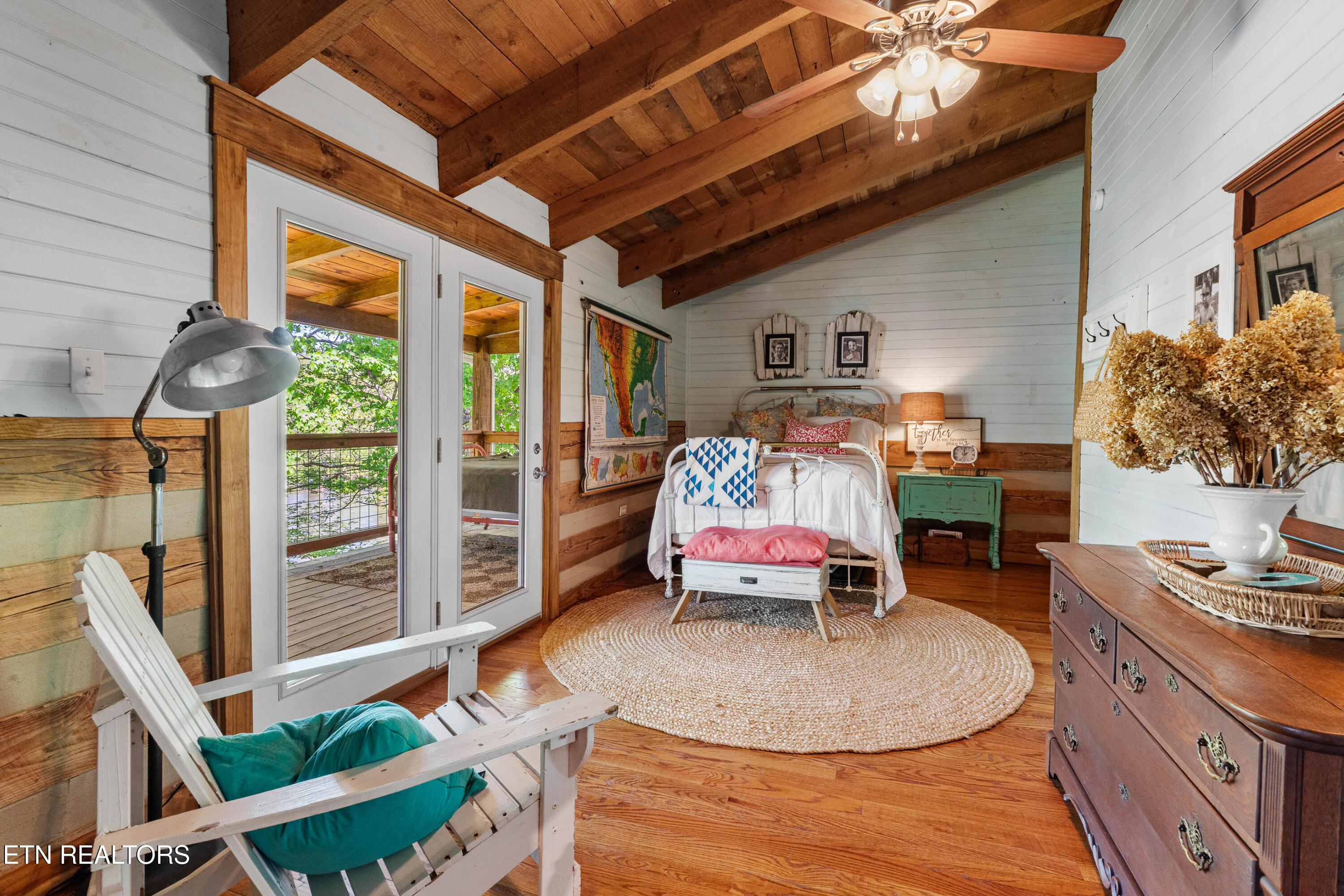 7539 W Old Highway 73 Townsend TN 37882
