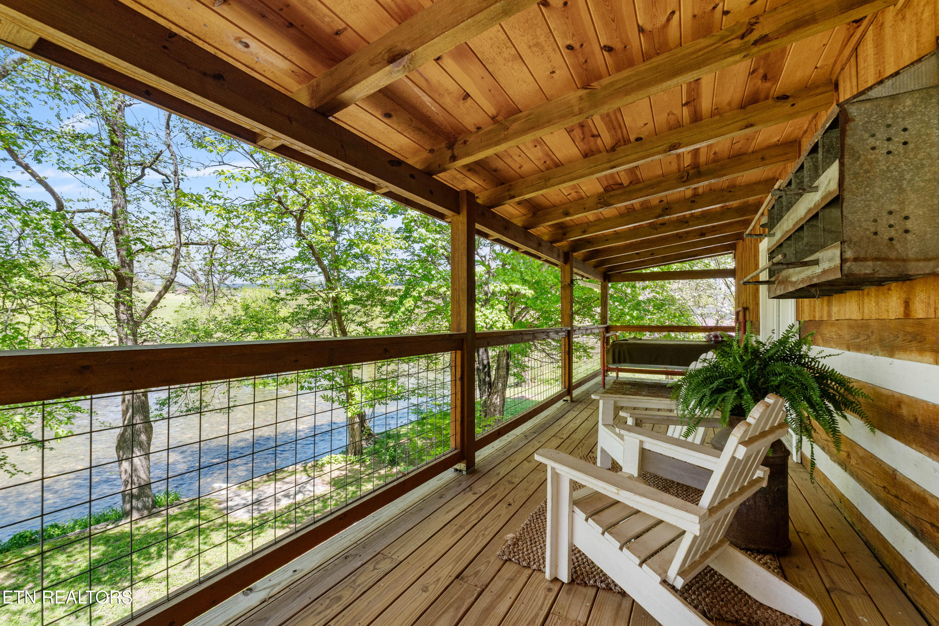 7539 W Old Highway 73 Townsend TN 37882