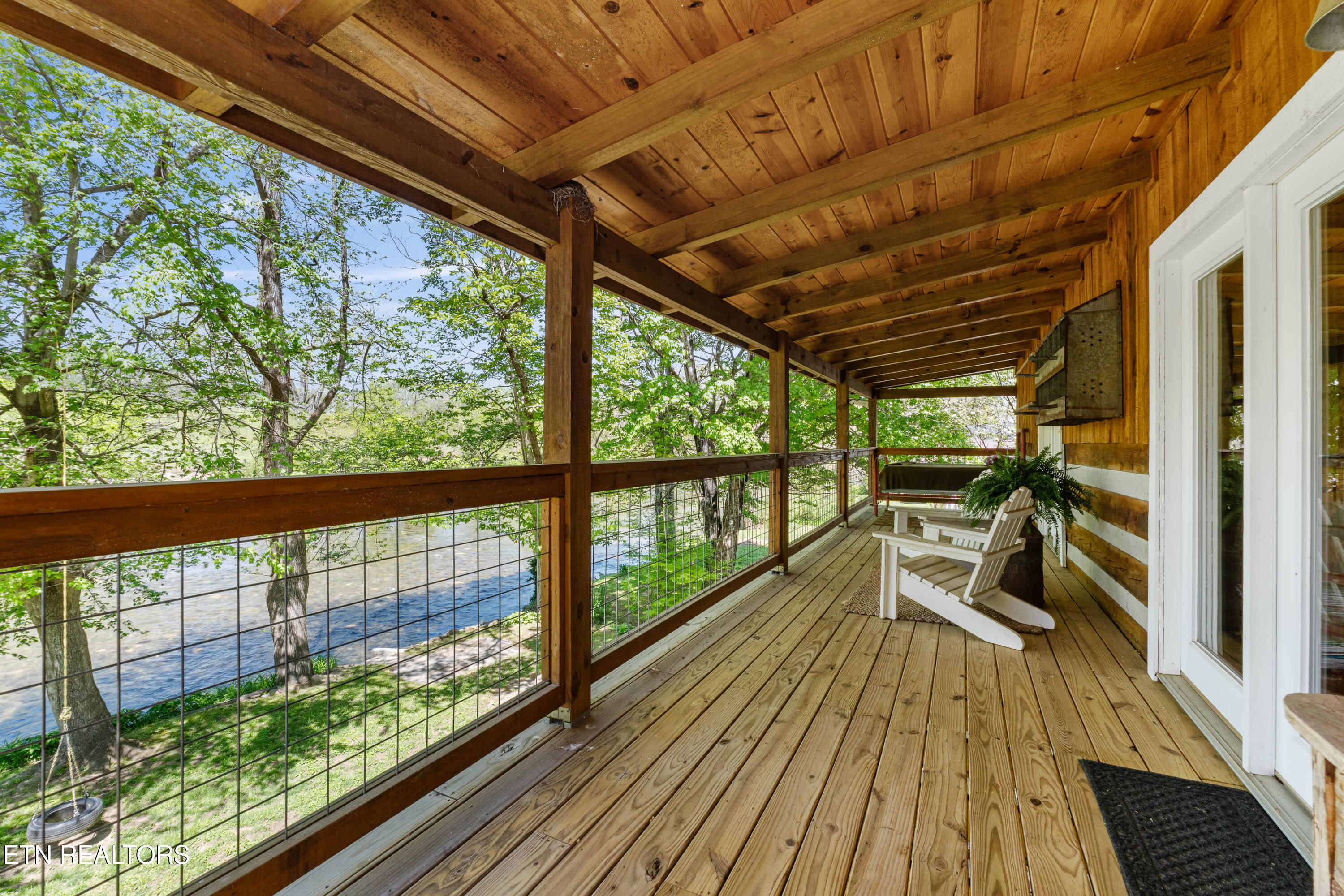 7539 W Old Highway 73 Townsend TN 37882