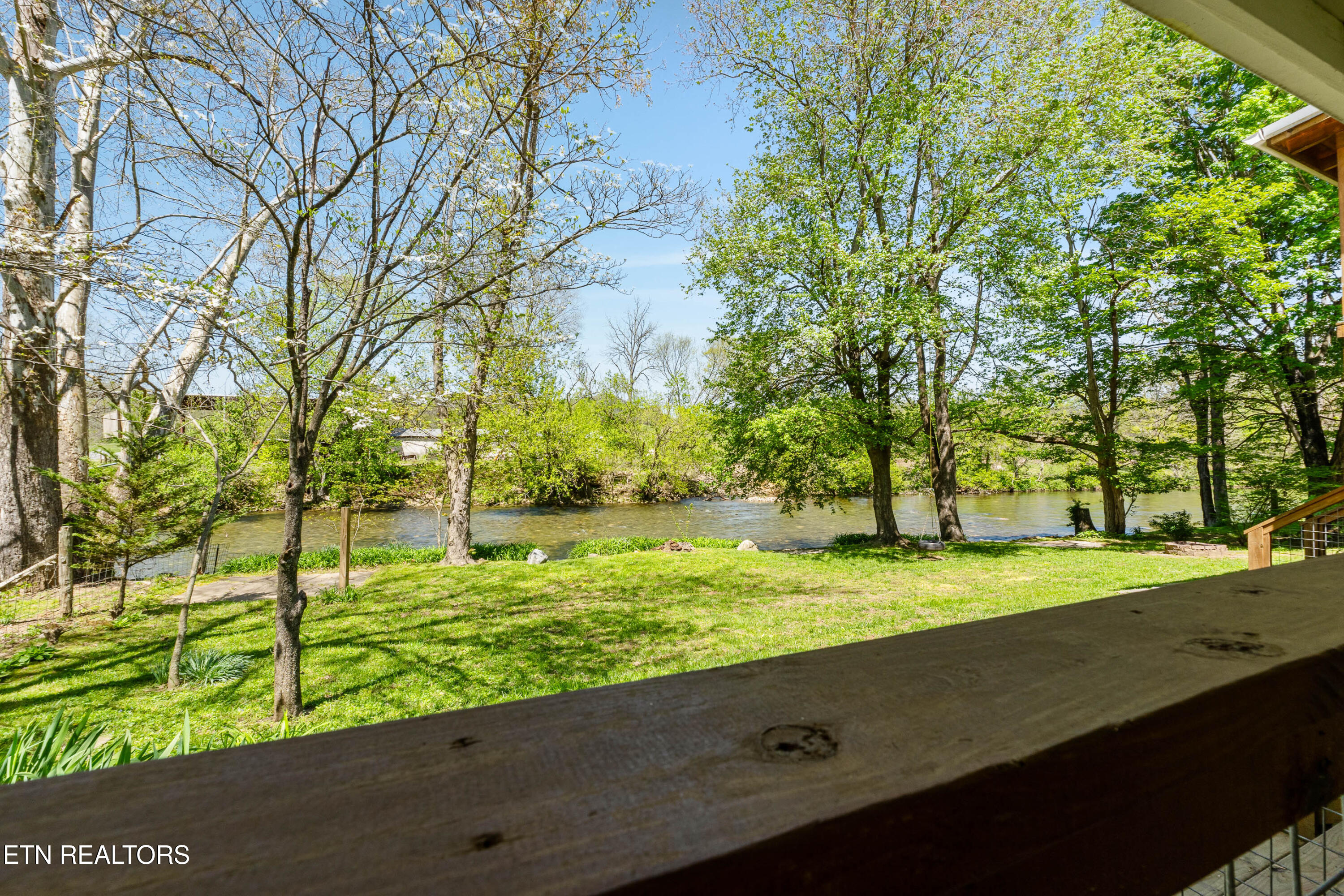 7539 W Old Highway 73 Townsend TN 37882