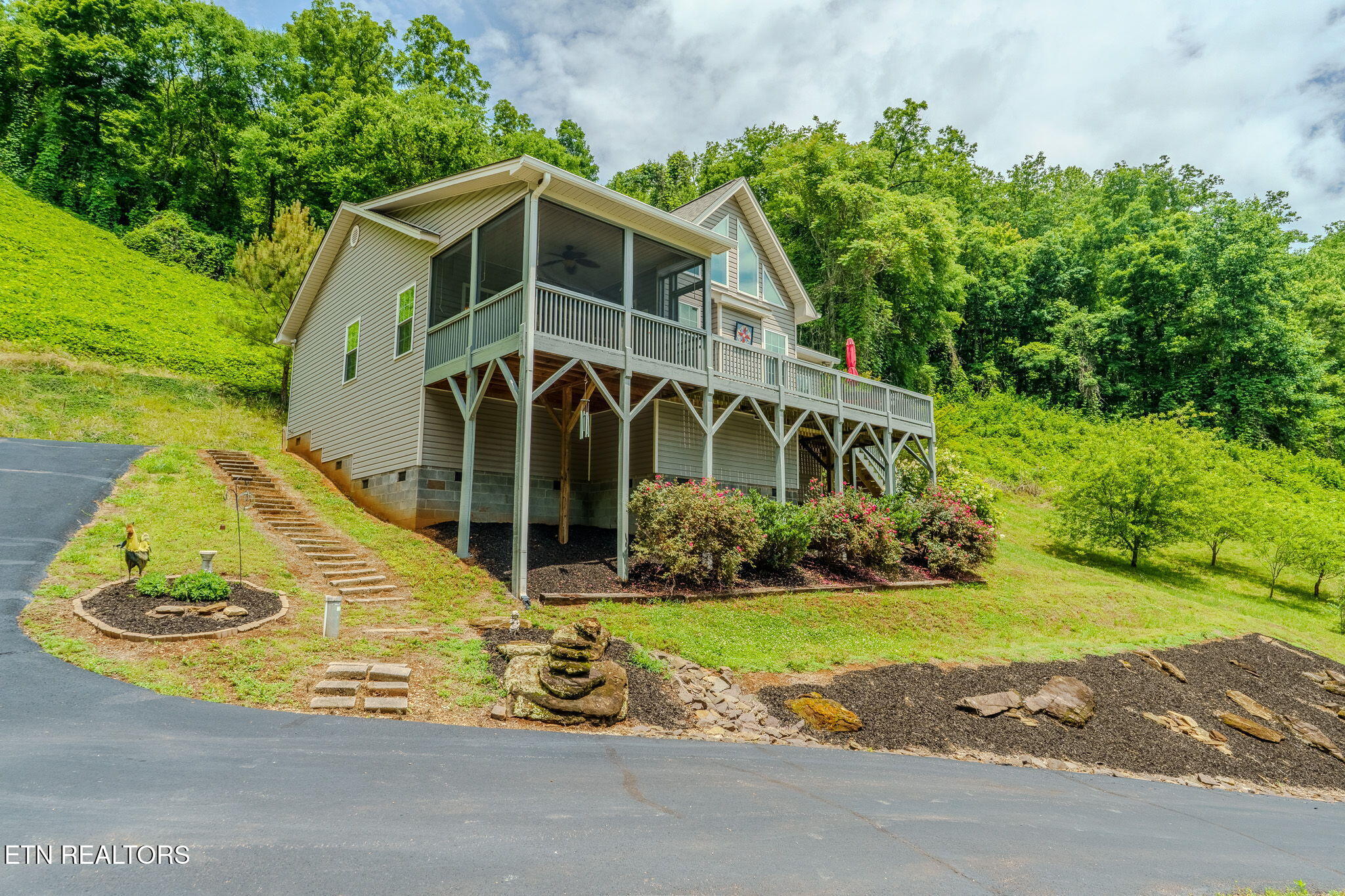 188 Happy Hollow Road Madisonville TN 37354