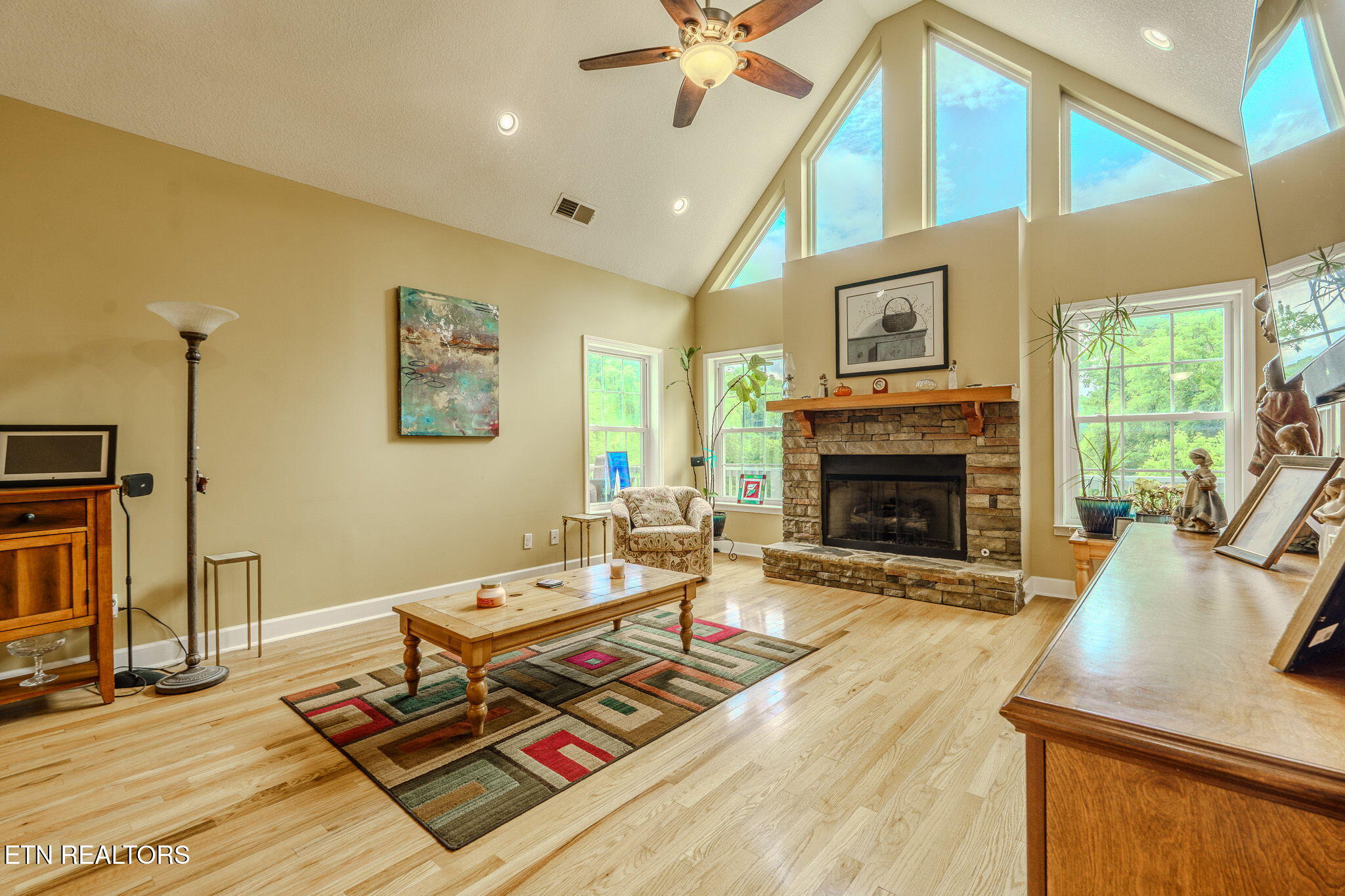 188 Happy Hollow Road Madisonville TN 37354