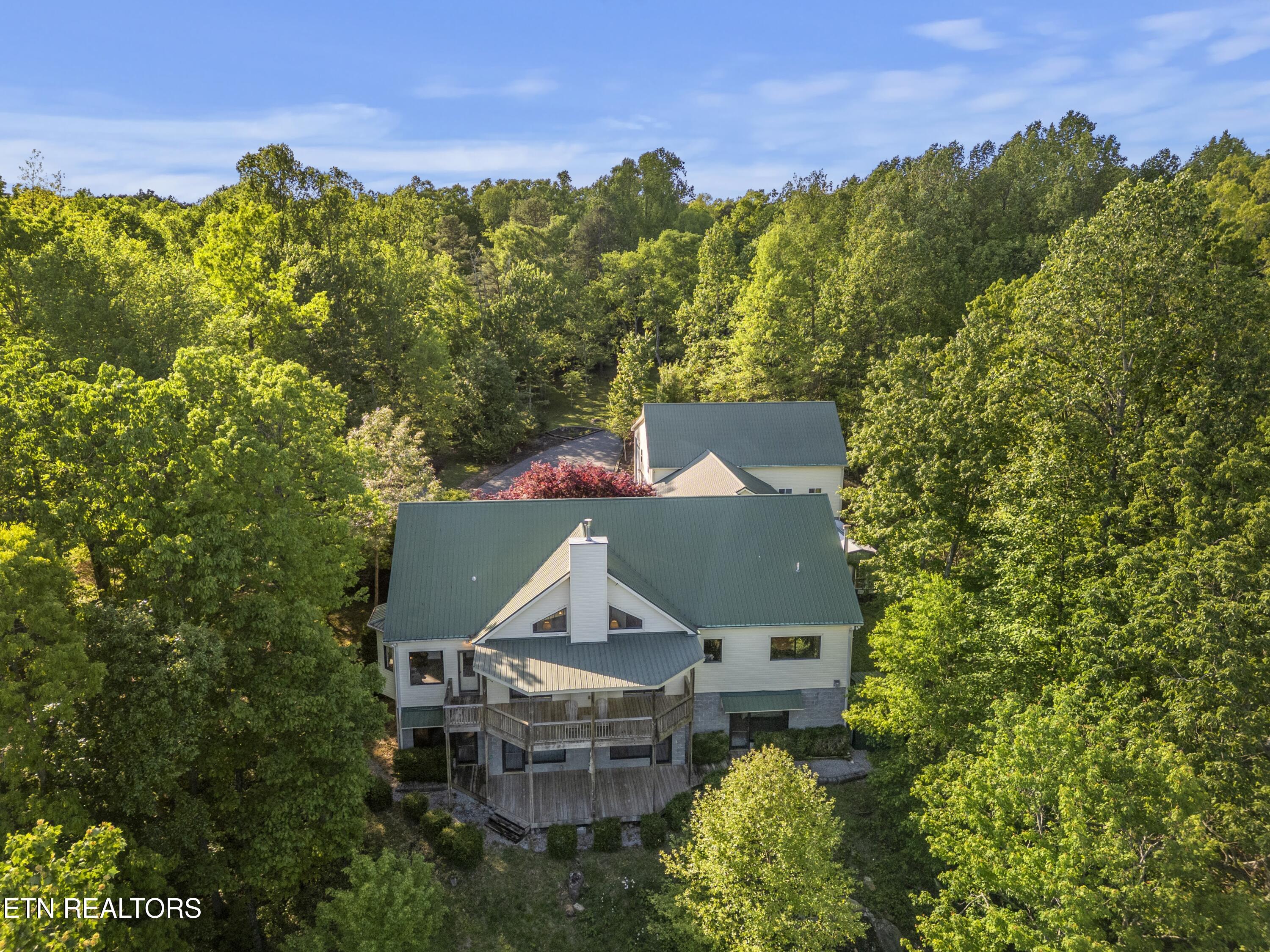 513 Cumberland Cove Road Monterey TN 38574