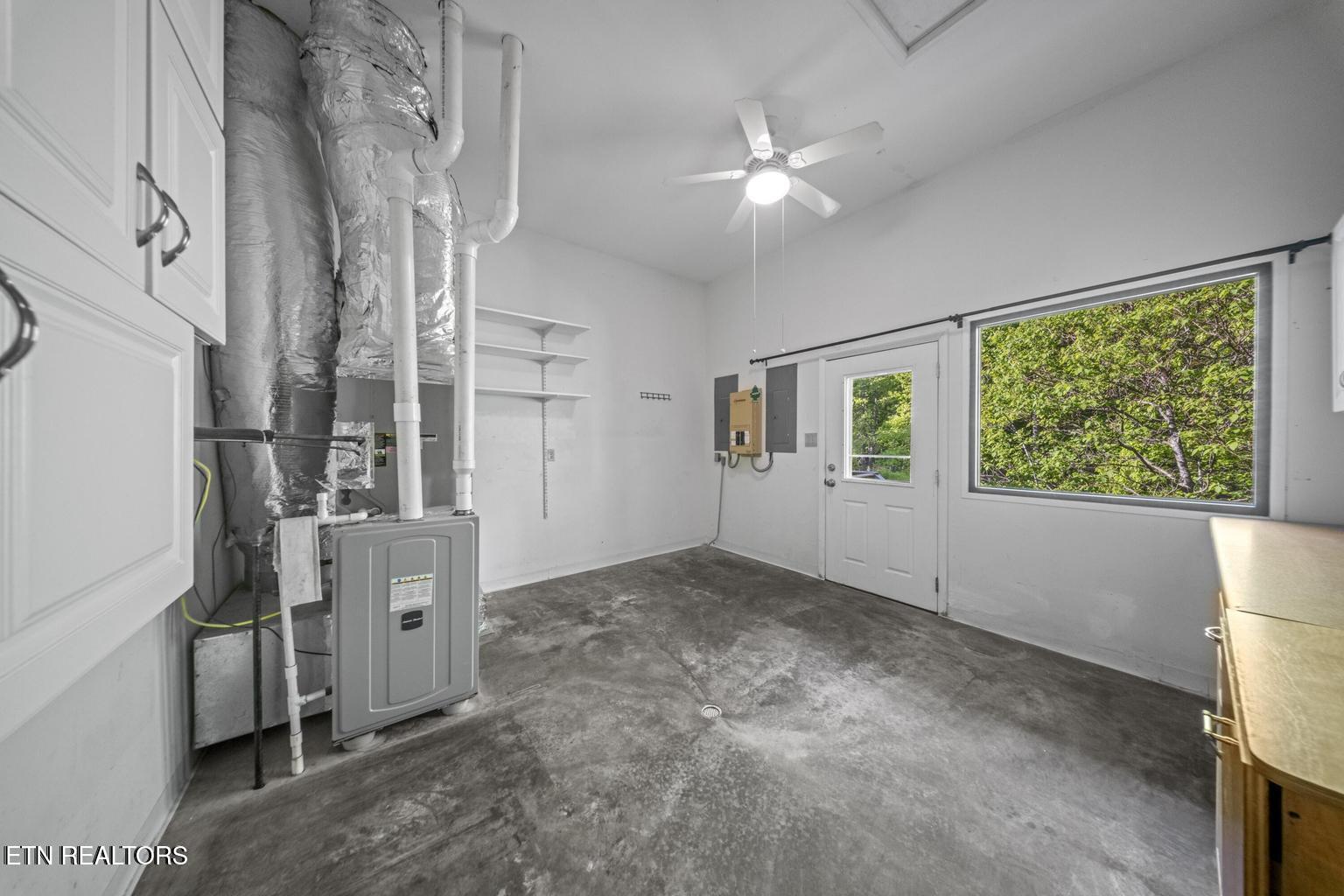 513 Cumberland Cove Road Monterey TN 38574