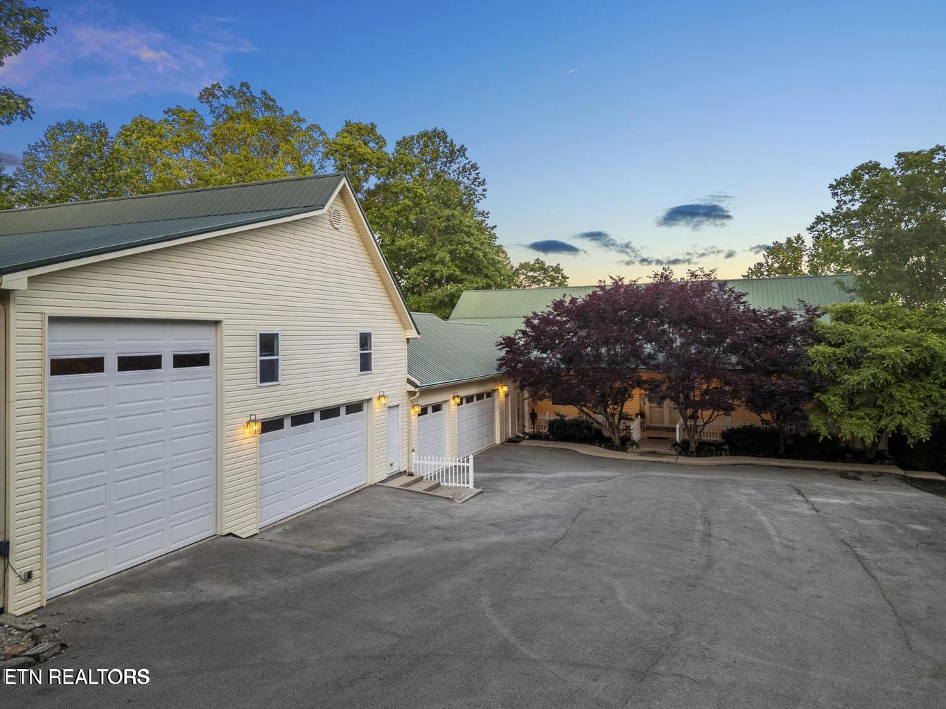 513 Cumberland Cove Road Monterey TN 38574