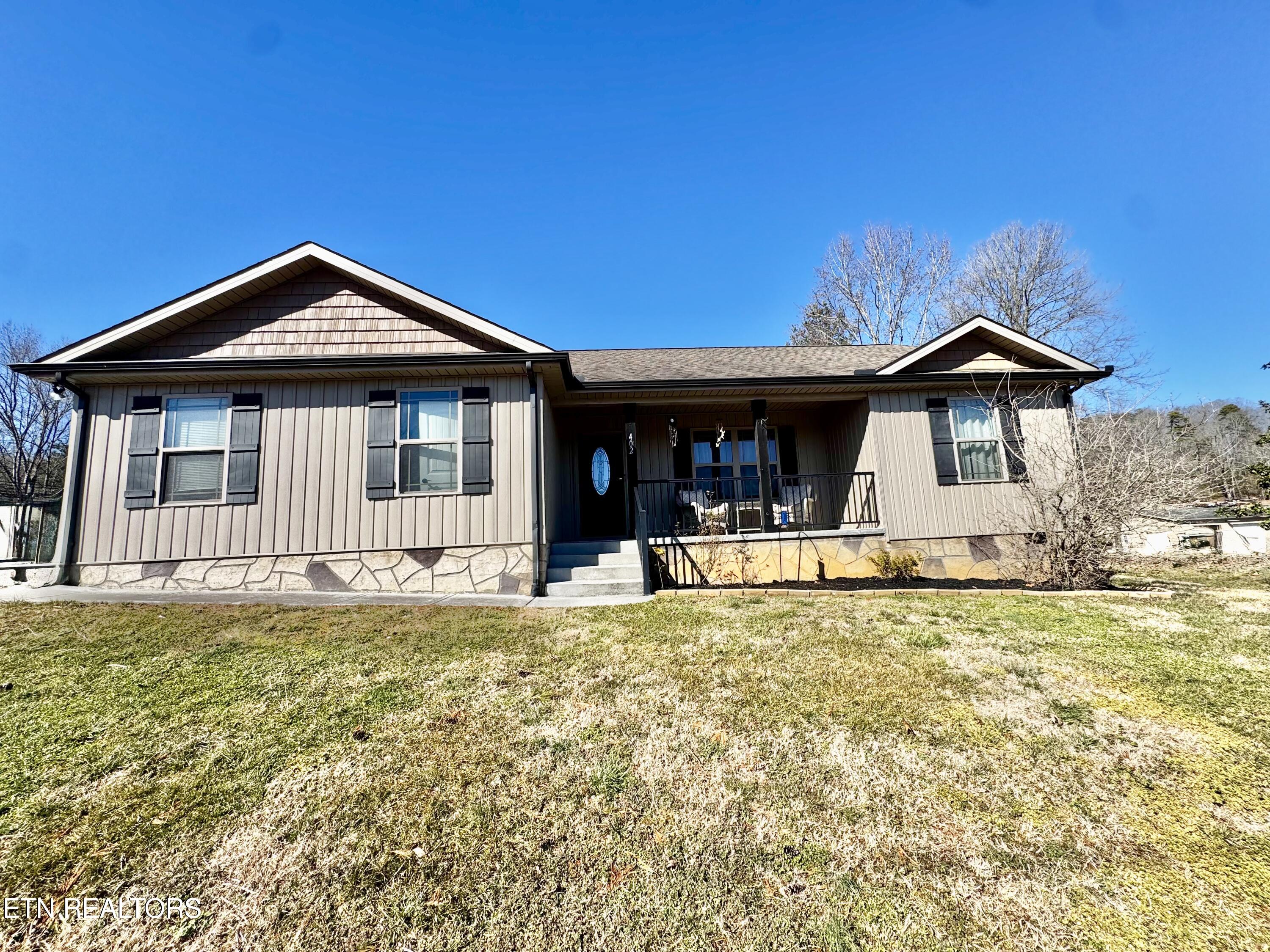 402 Cedar Circle Clinton TN 37716