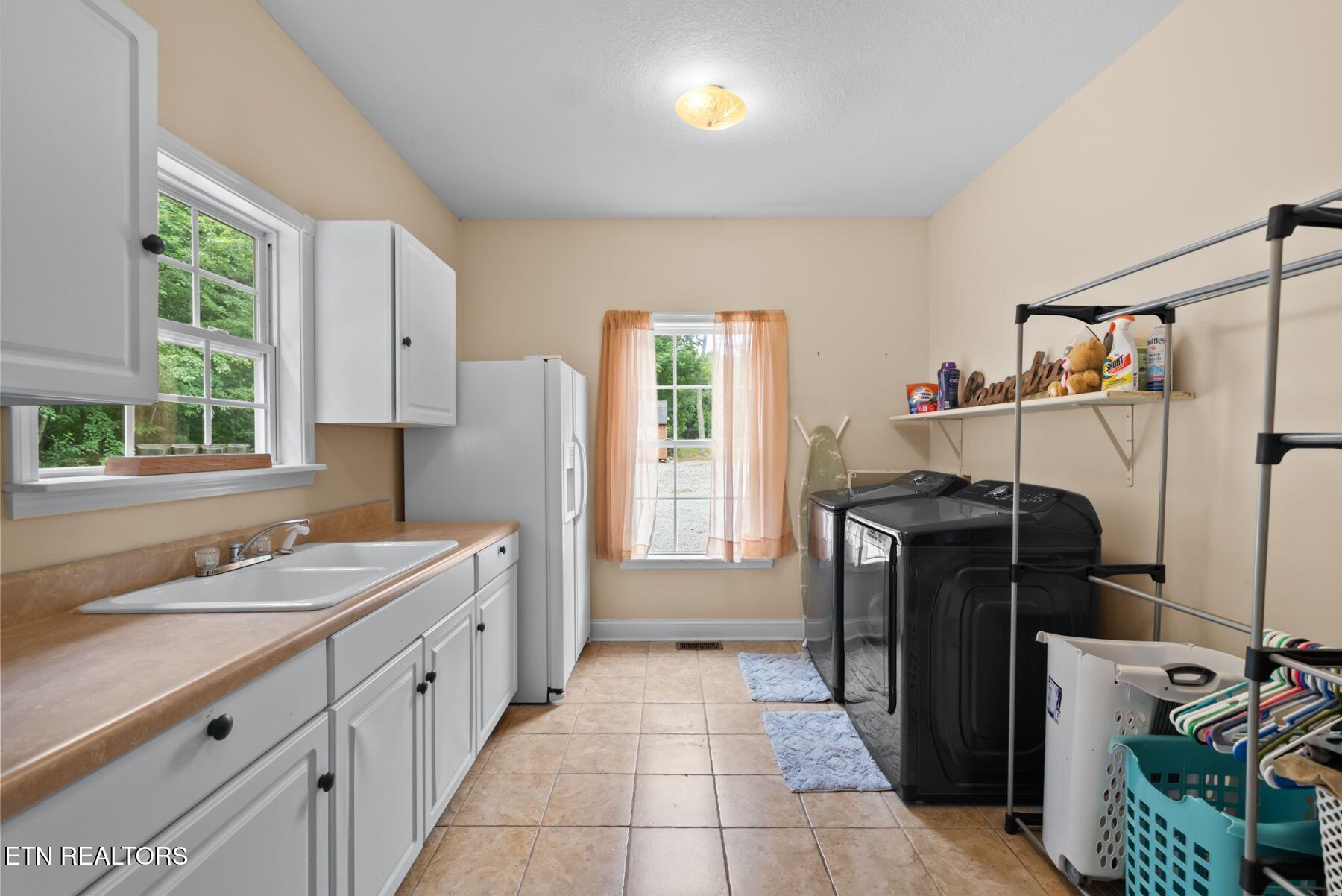 1035 Gray Eagle Drive Crossville TN 38572